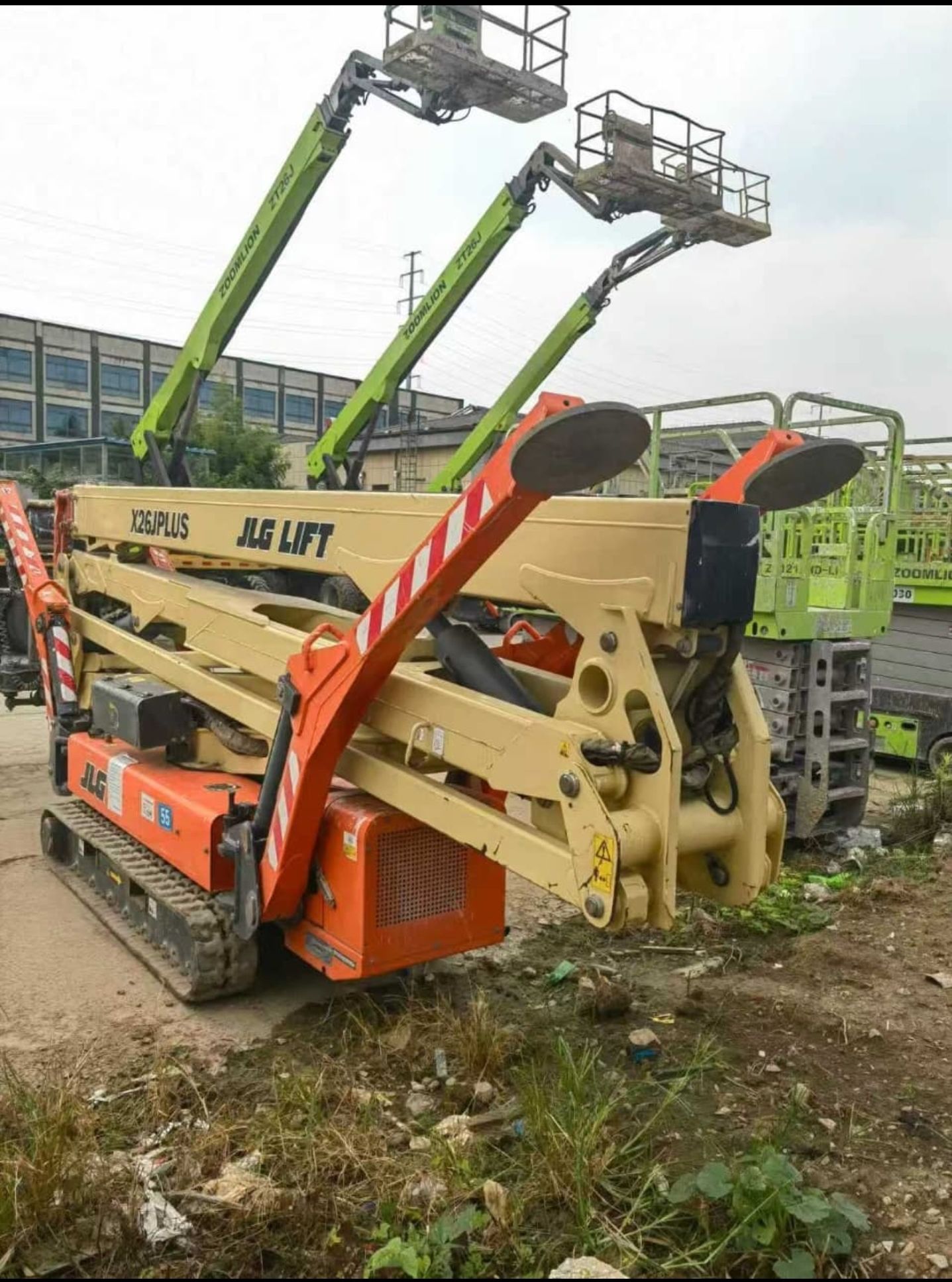 سيزرات لفت مان لفت للايجار روافع بكل احجامها للايج