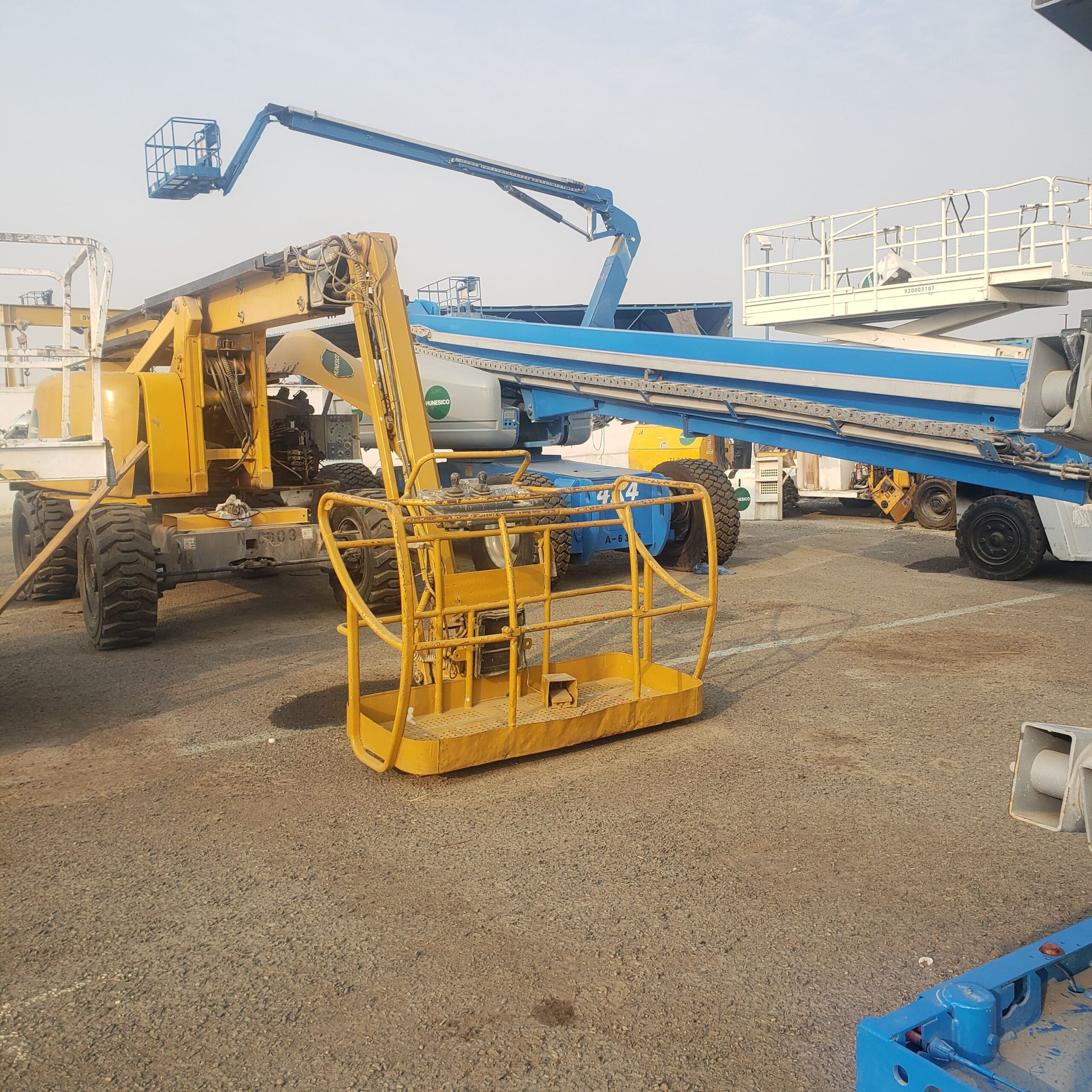 سيزرلفت ومان لفتات وتاورلايت ورافعه شوكية فوركليت