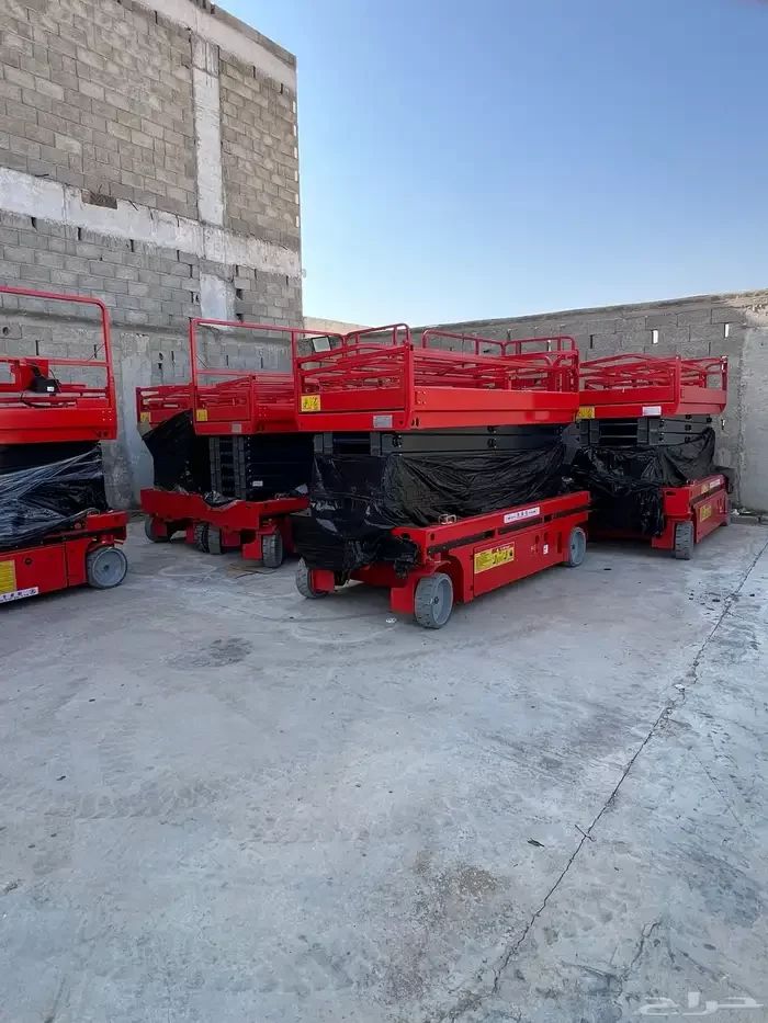 ” سيزر لفت للإيجار في جدة الدمام الرياض ”