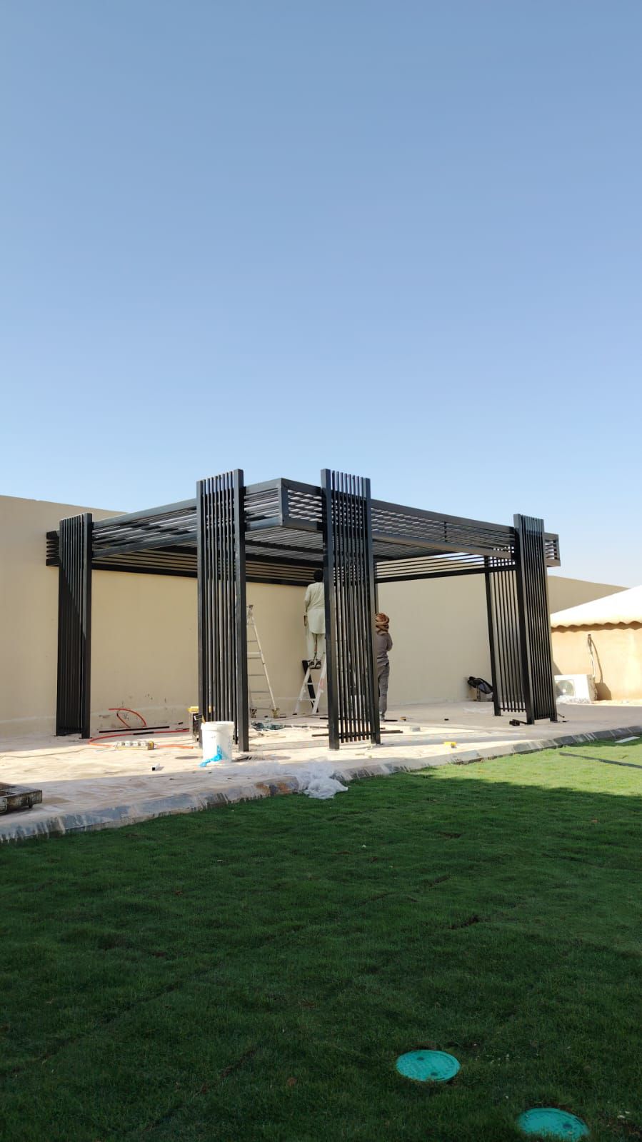 مضلات وسواتر وجميع اعمال الحدادة