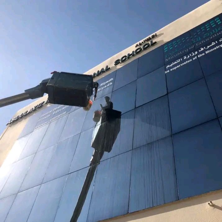 تنظيف واجهات