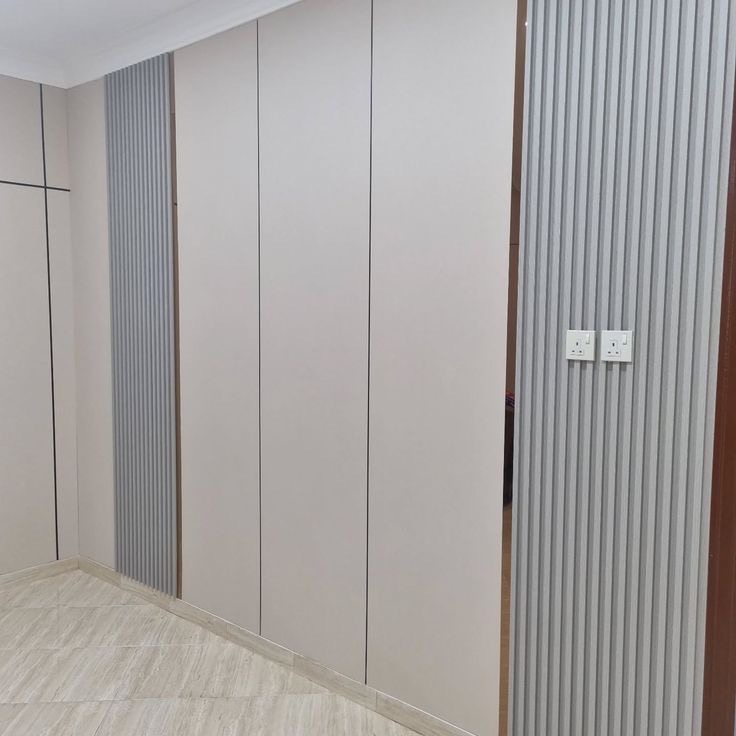 فني ومقاول جميع الديكورات