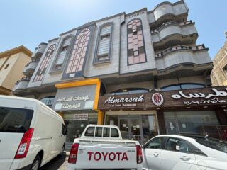 25732786-51e6-45c0-a9d0-a6c293f2b2ab-4