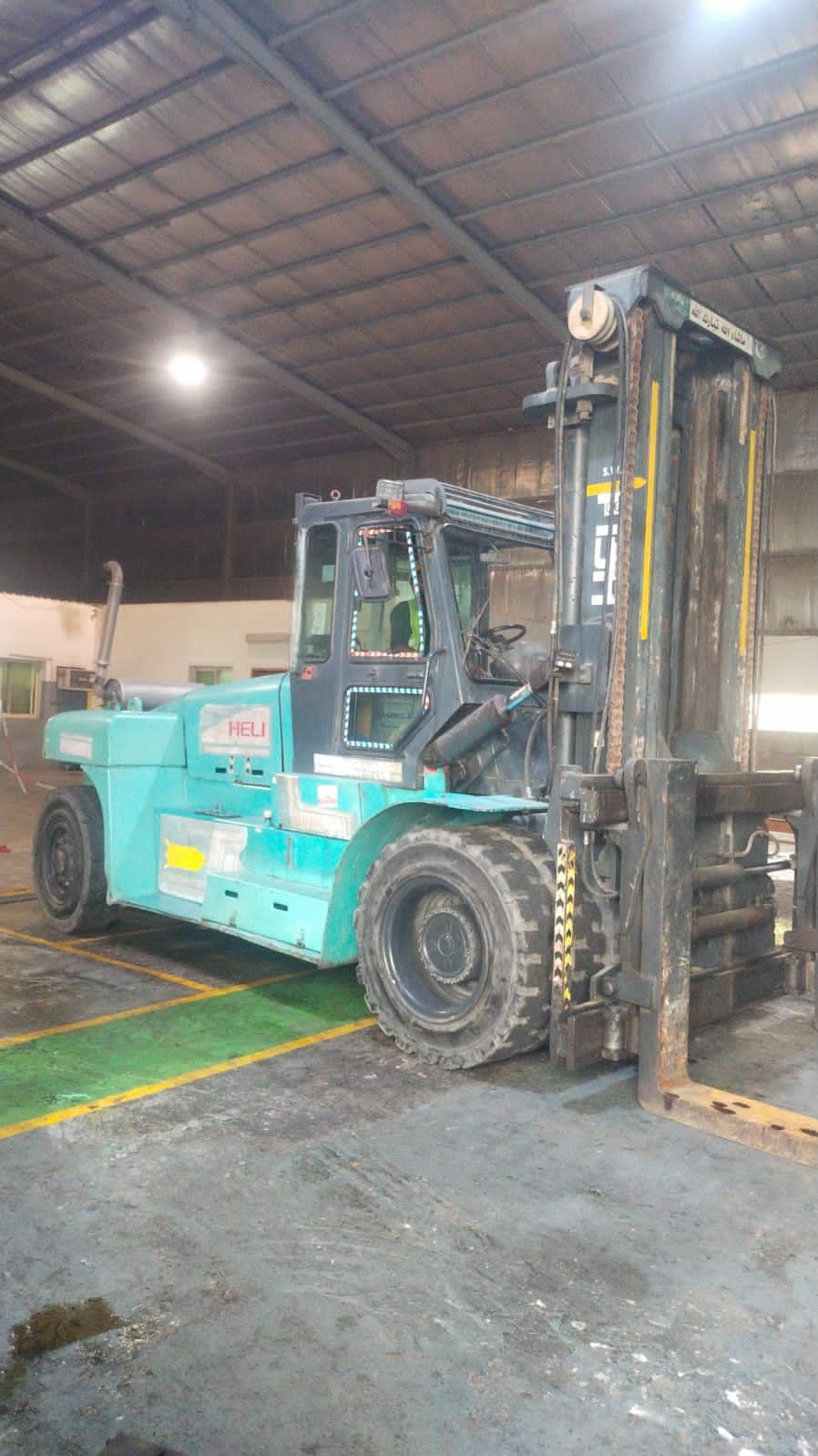 متوفر الان : فوركلفت للإيجار في الدمام – جميع المق