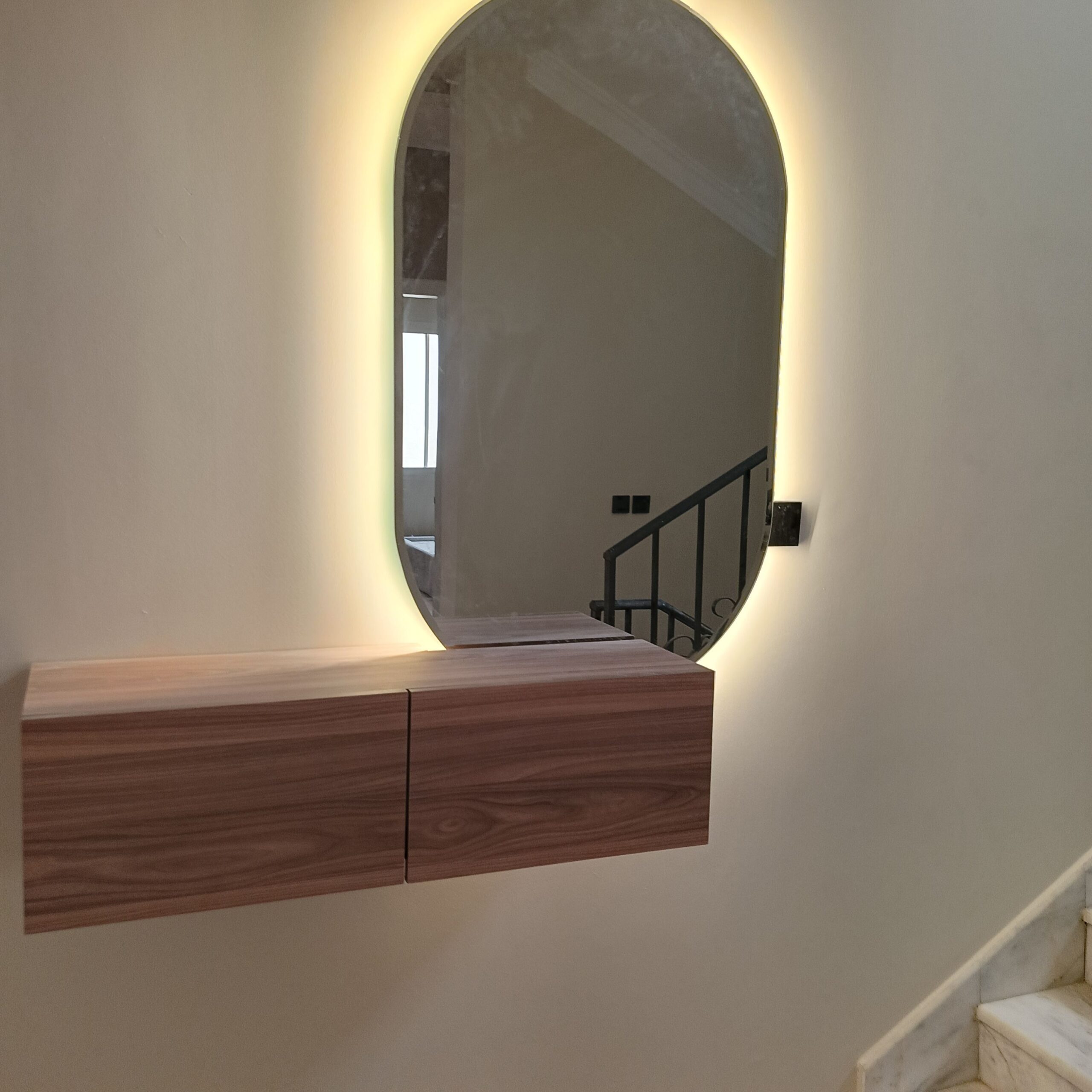 غرف نوم وخزائن وديكورات ومجالس وستاير 0510102274