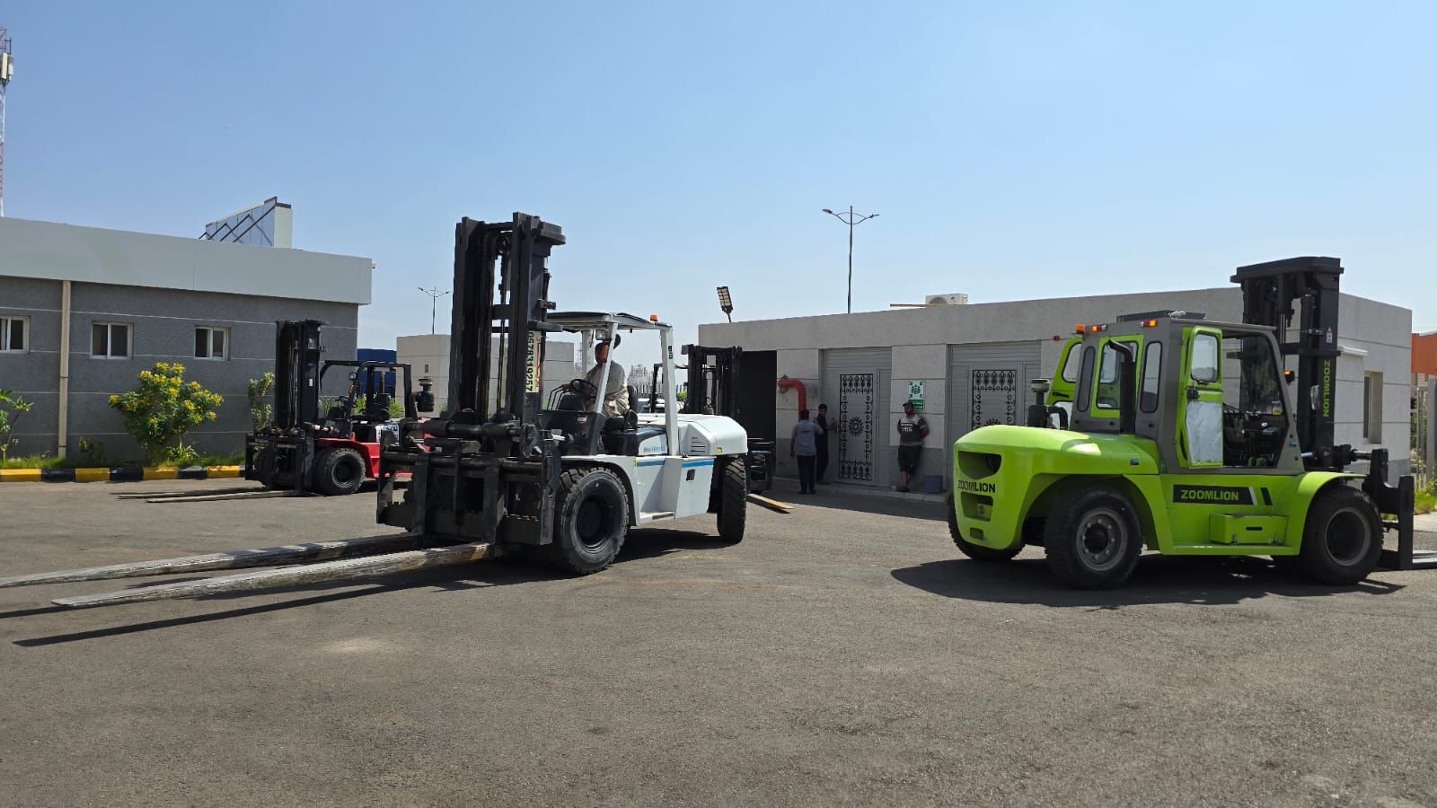 سيزرلفت ومانلفت للايجار شهري سنوي أسبوعي يومي