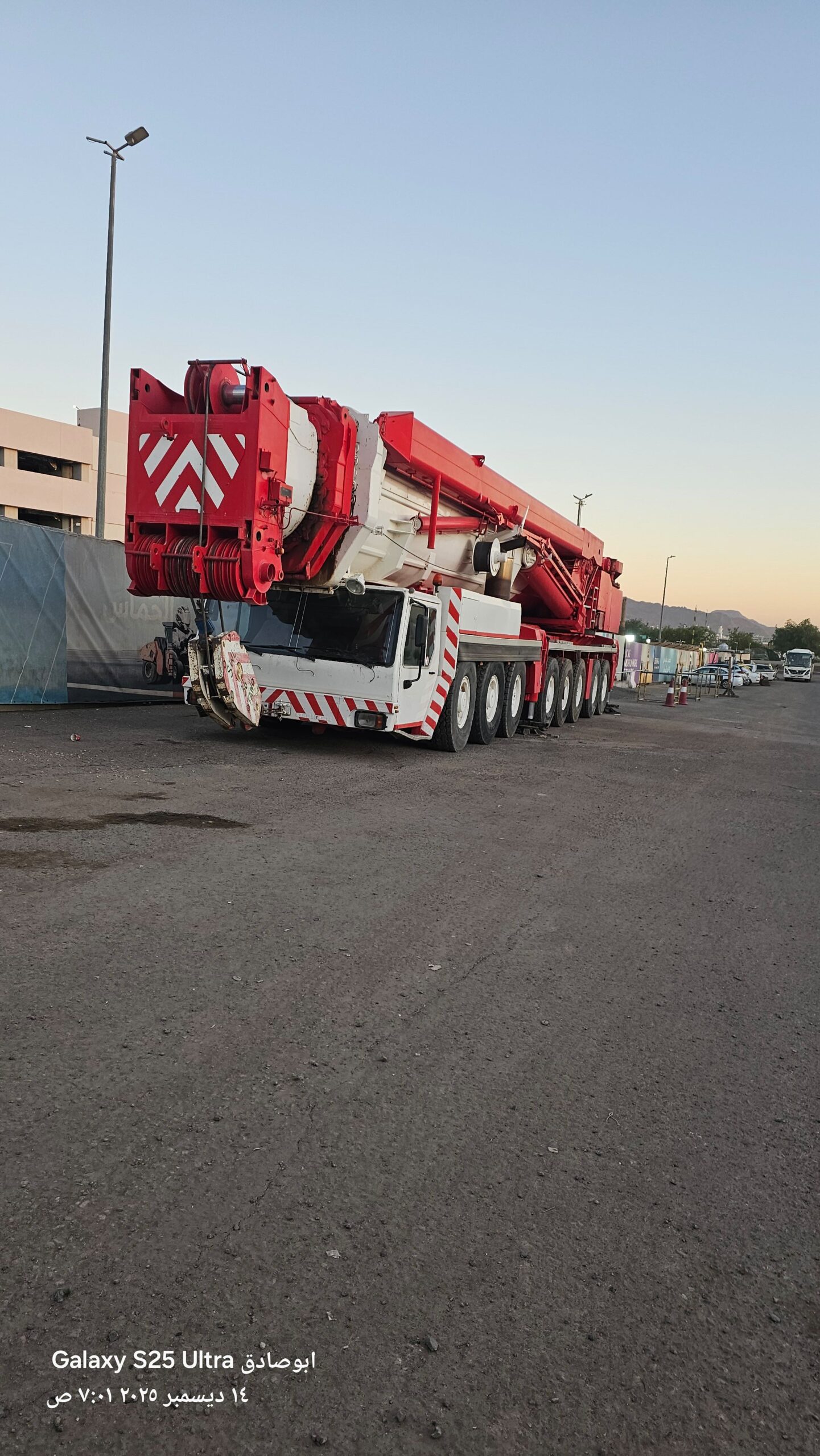 سيزرلفت ومانلفت للايجار شهري سنوي أسبوعي يومي