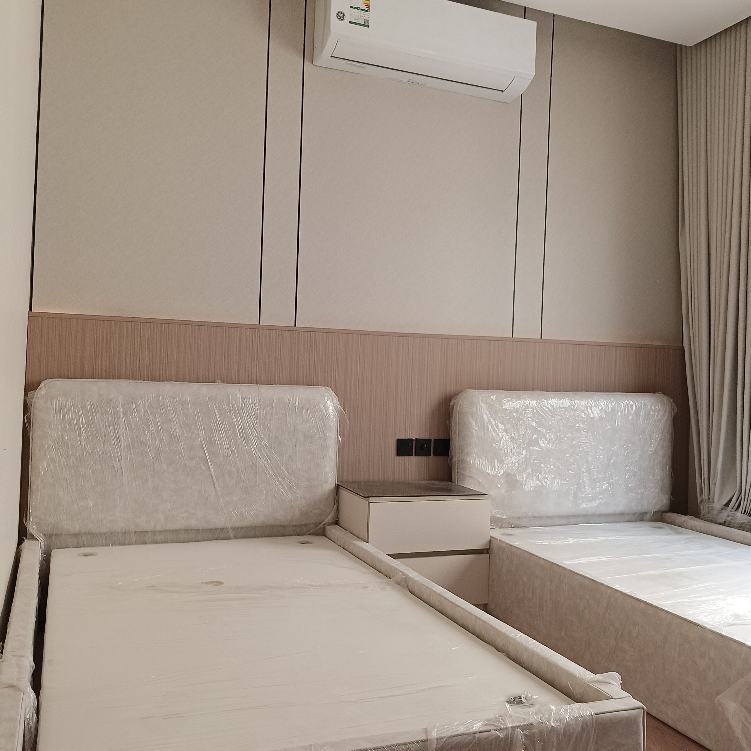 غرف نوم وخزائن وديكورات ومجالس وستاير 0510102274