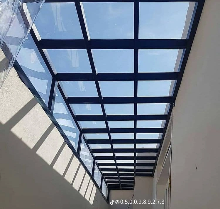 مظلات سيارات باركنج سواتر برجولة لكسان جلسات خارجي