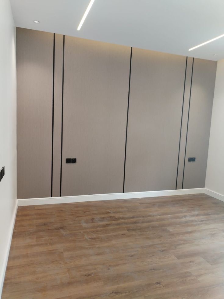 فني ومقاول جميع الديكورات