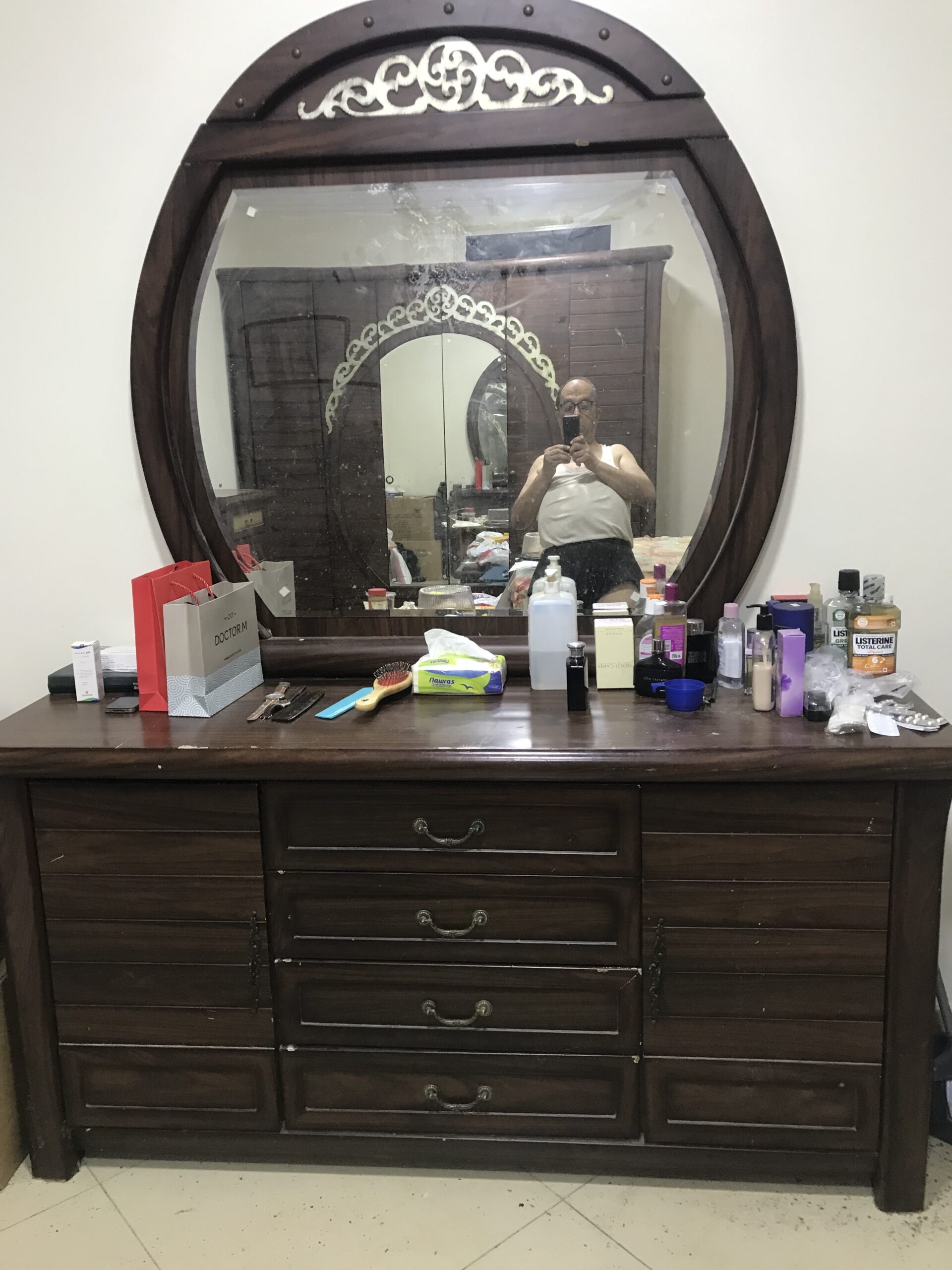 جدة حى البوادى ٢ ش الستين بجوار عيادات سابا