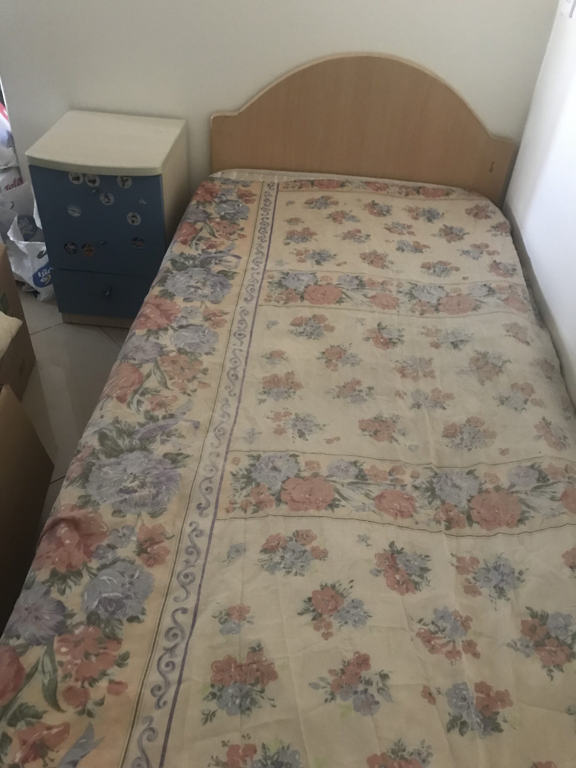 جدة حى البوادى ٢ ش الستين بجوار عيادات سابا