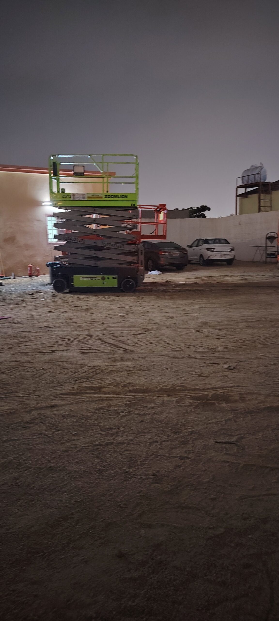 للايجار سيزرلفت ومان لفت ورافعات شوكيه وتليهندلر