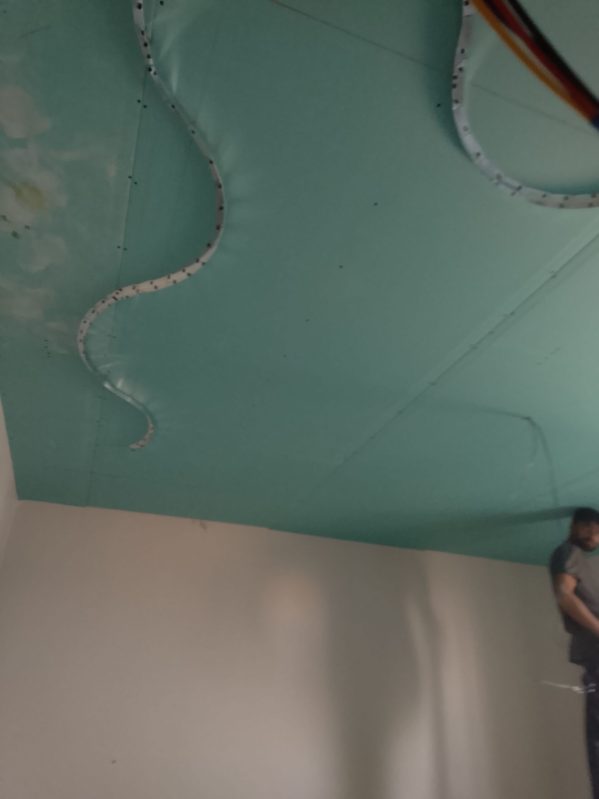 مظلات سواتر هناجر ساندويش بنل