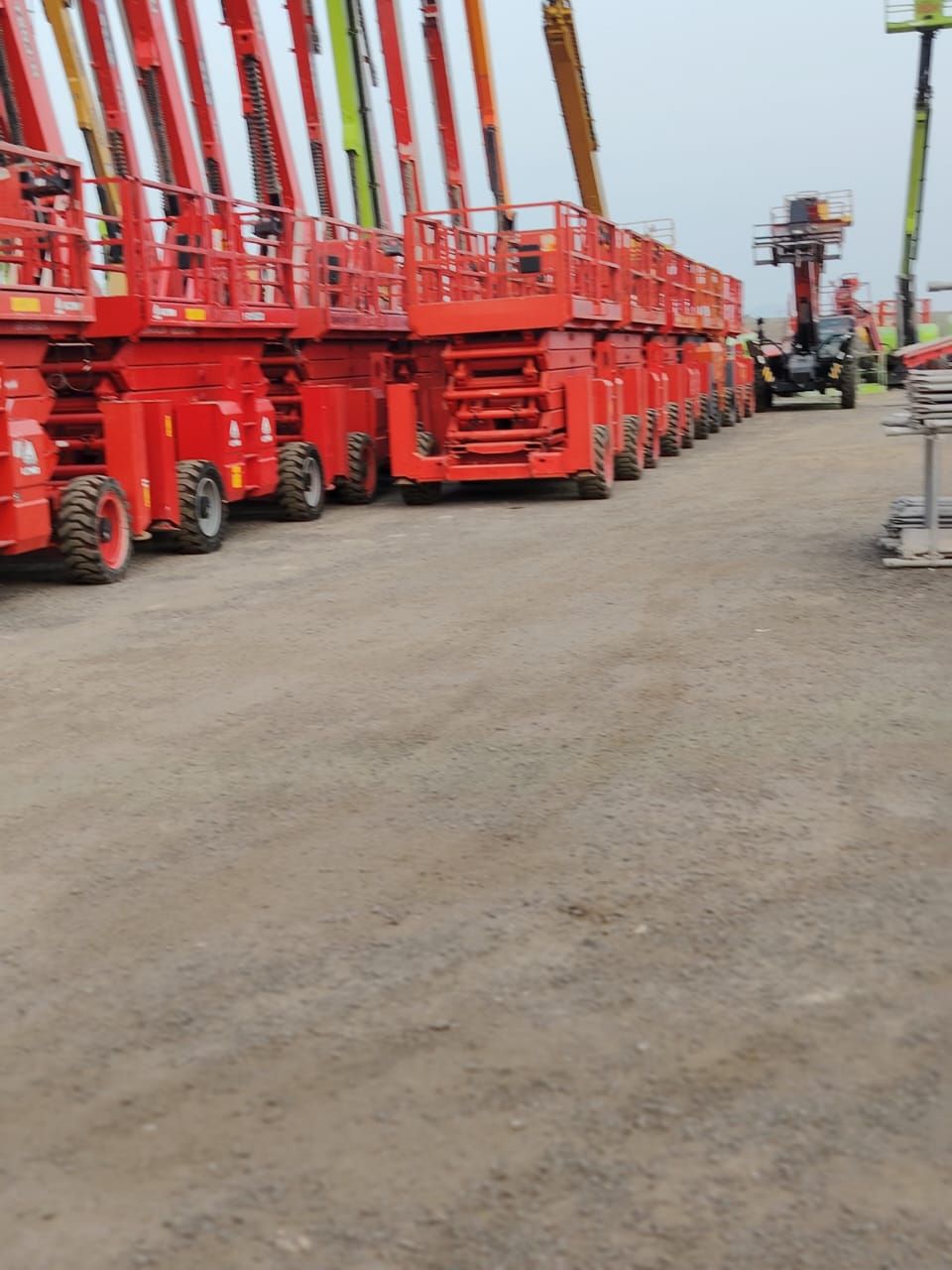 سيزر لفت ومان لفت ورافعات شوكيه