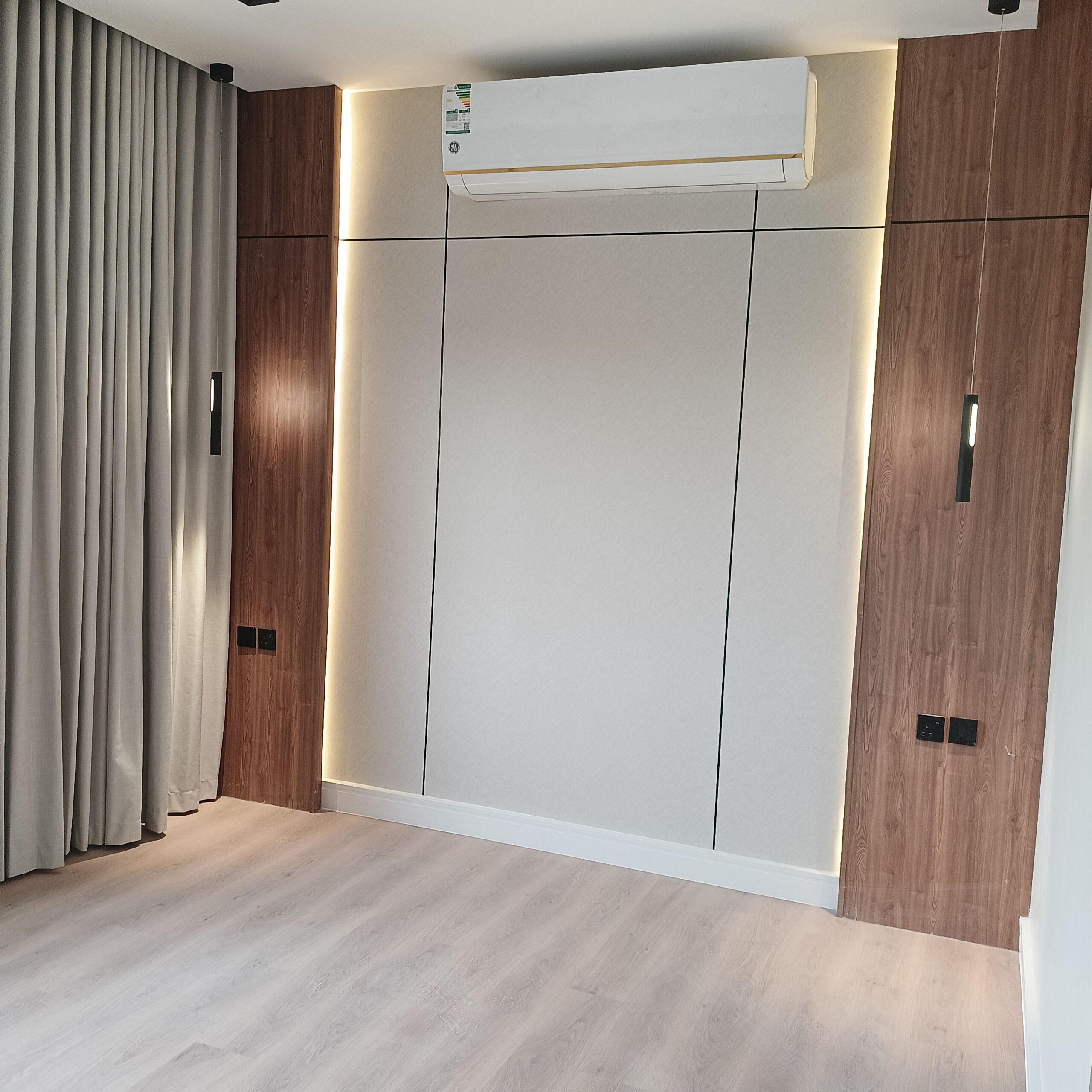 غرف نوم وخزائن وديكورات ومجالس وستاير 0510102274