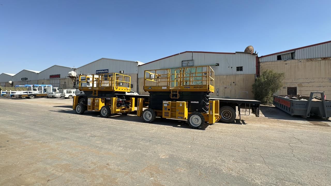 سيزر لفت 16متر18متر ديزل للايجار