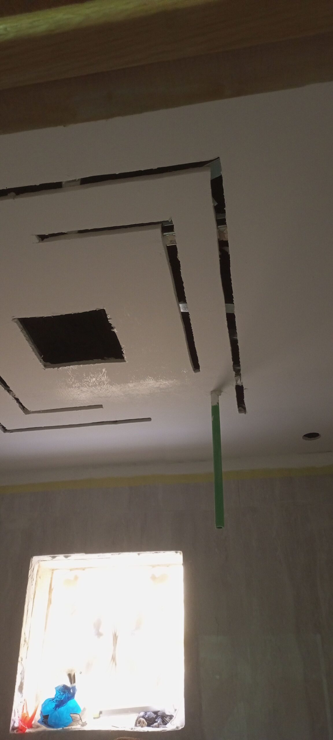 معلم بلاط السيراميك البرسلان كهرباء سبكه 053143820