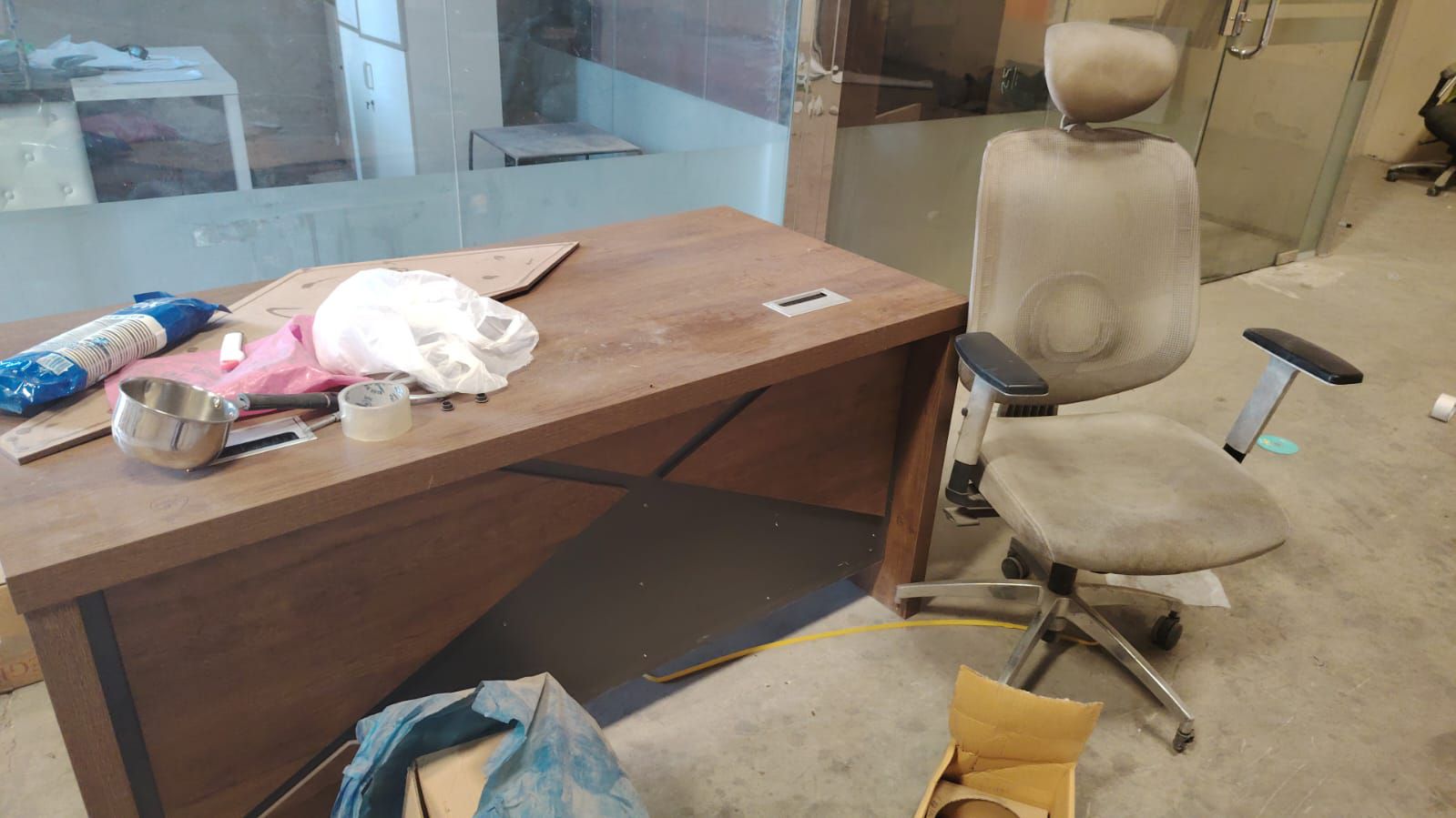 نشتري مستودعات اثاث بالرياض 0508210186