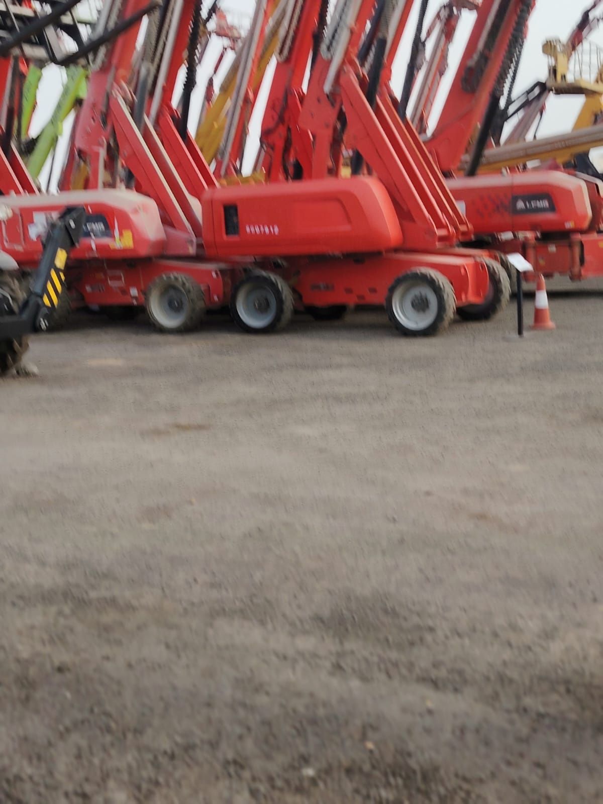 سيزر لفت ومان لفت ورافعات شوكيه