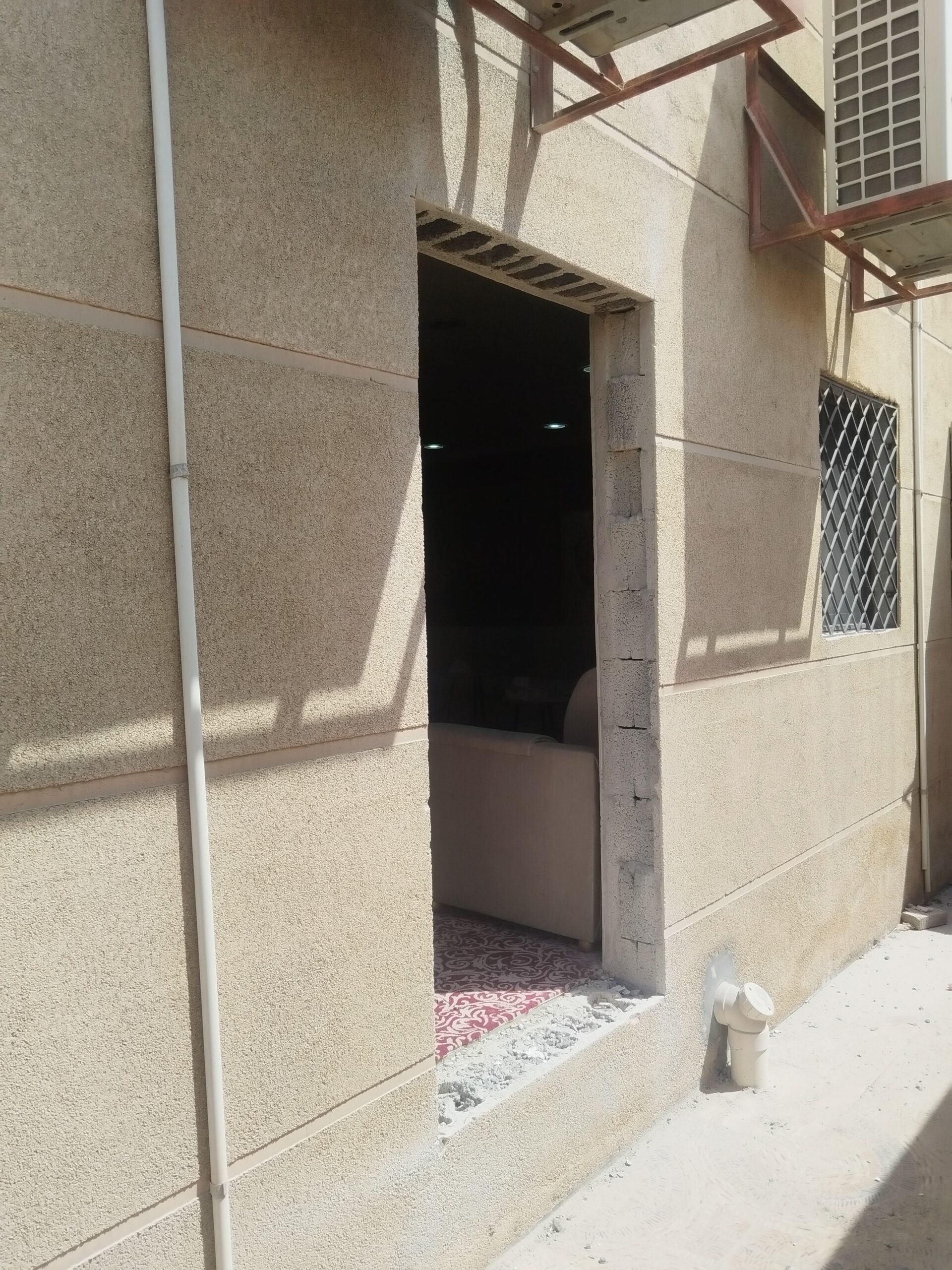 للقص جدران ابواب