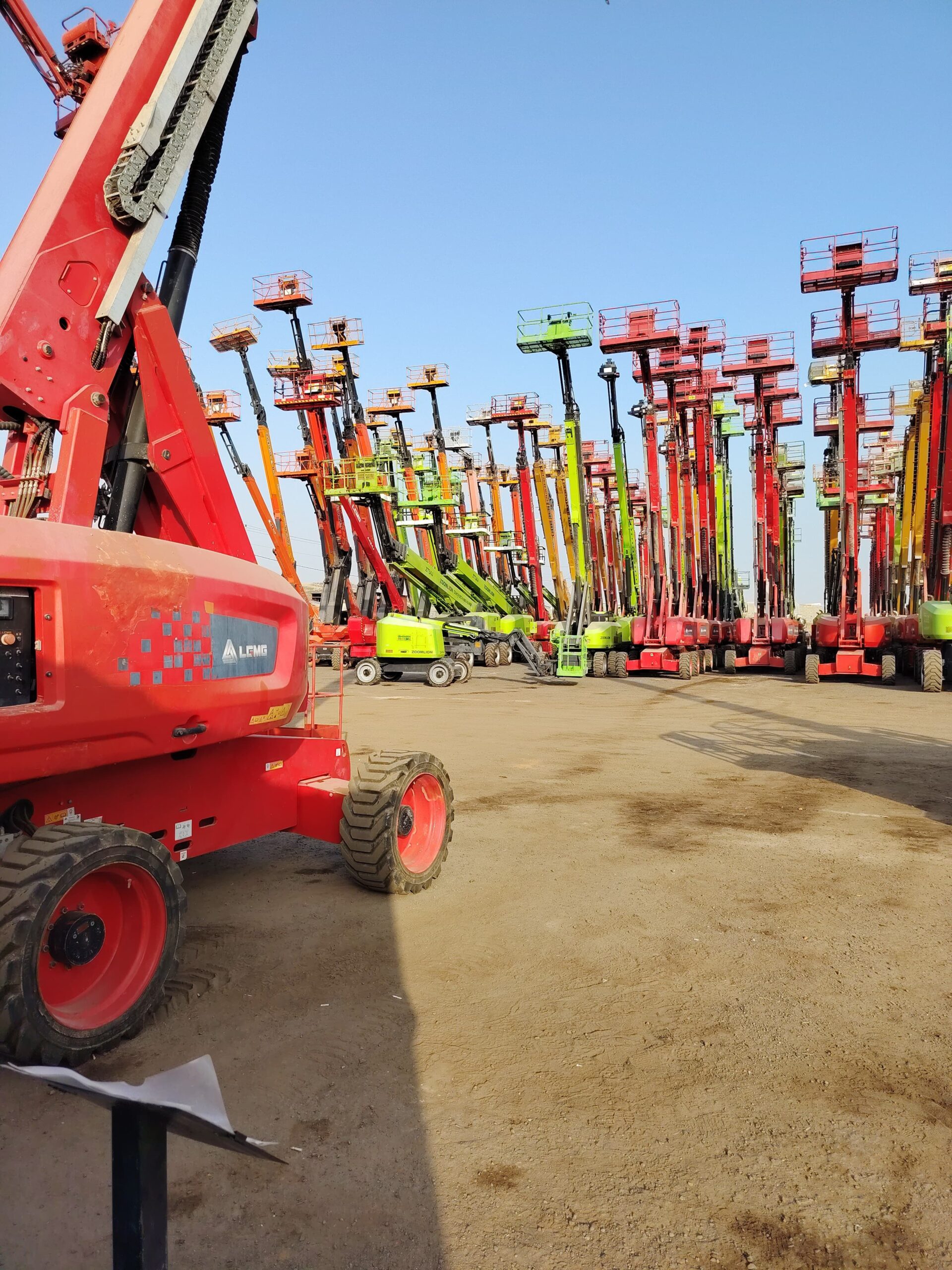 Manlifts, Scissor Lifts, forklifts, cranes, Bobcat
