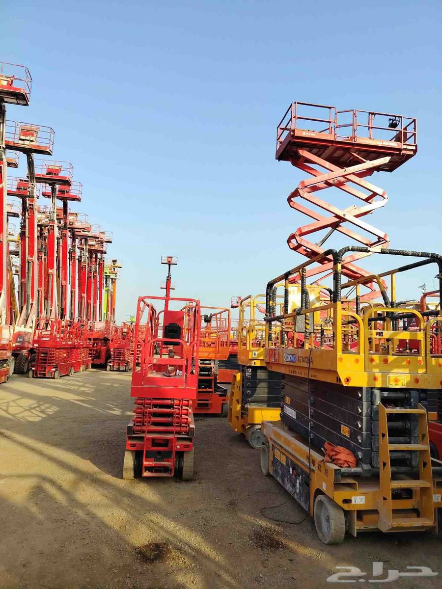 Scissor lift for rental in Dammam 8 m 10 m