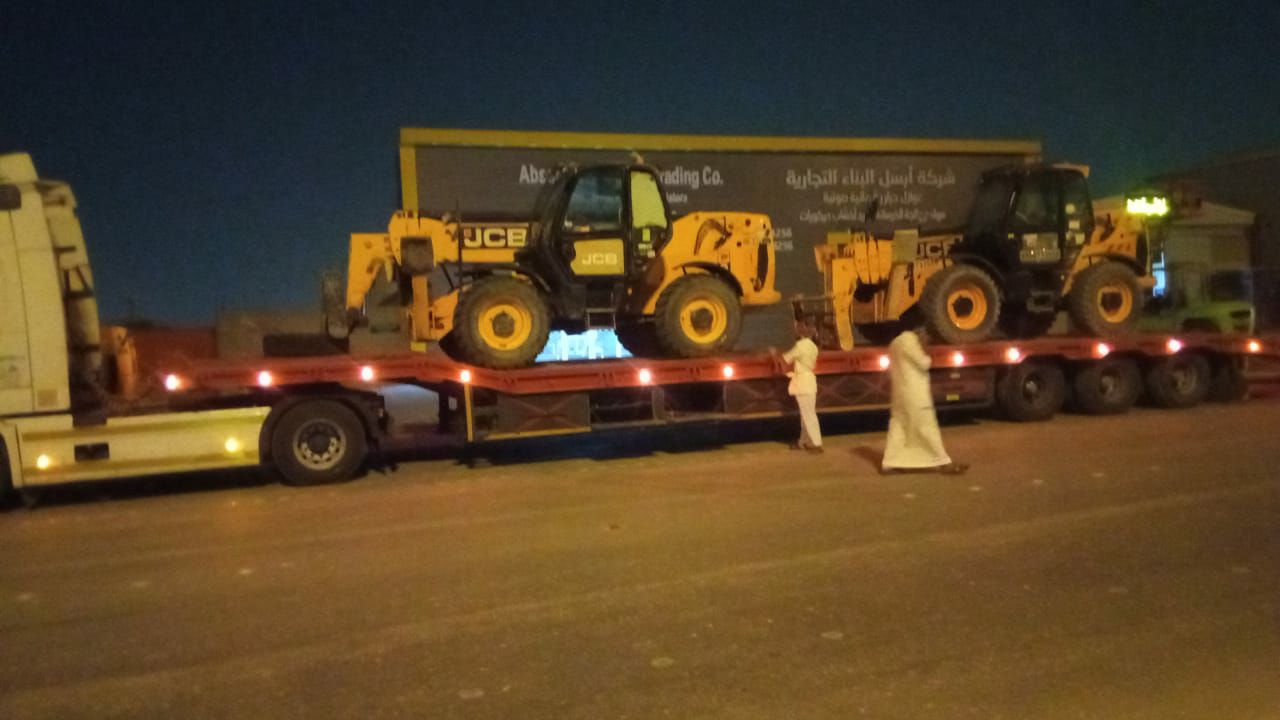 🚜🔥 تأجير جي سي بي تلي هندرات (JCB Telehandler) في