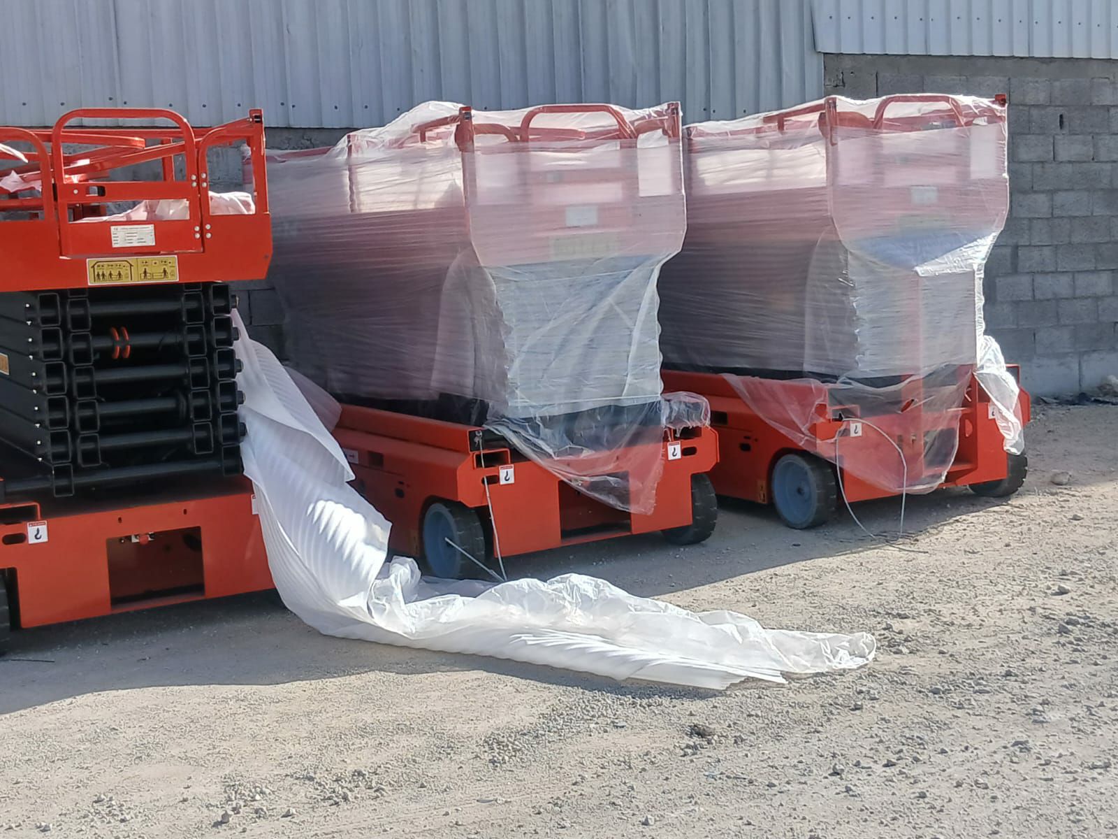 سيزر لفت 18متر للإيجار في جدة – scissor lift rent