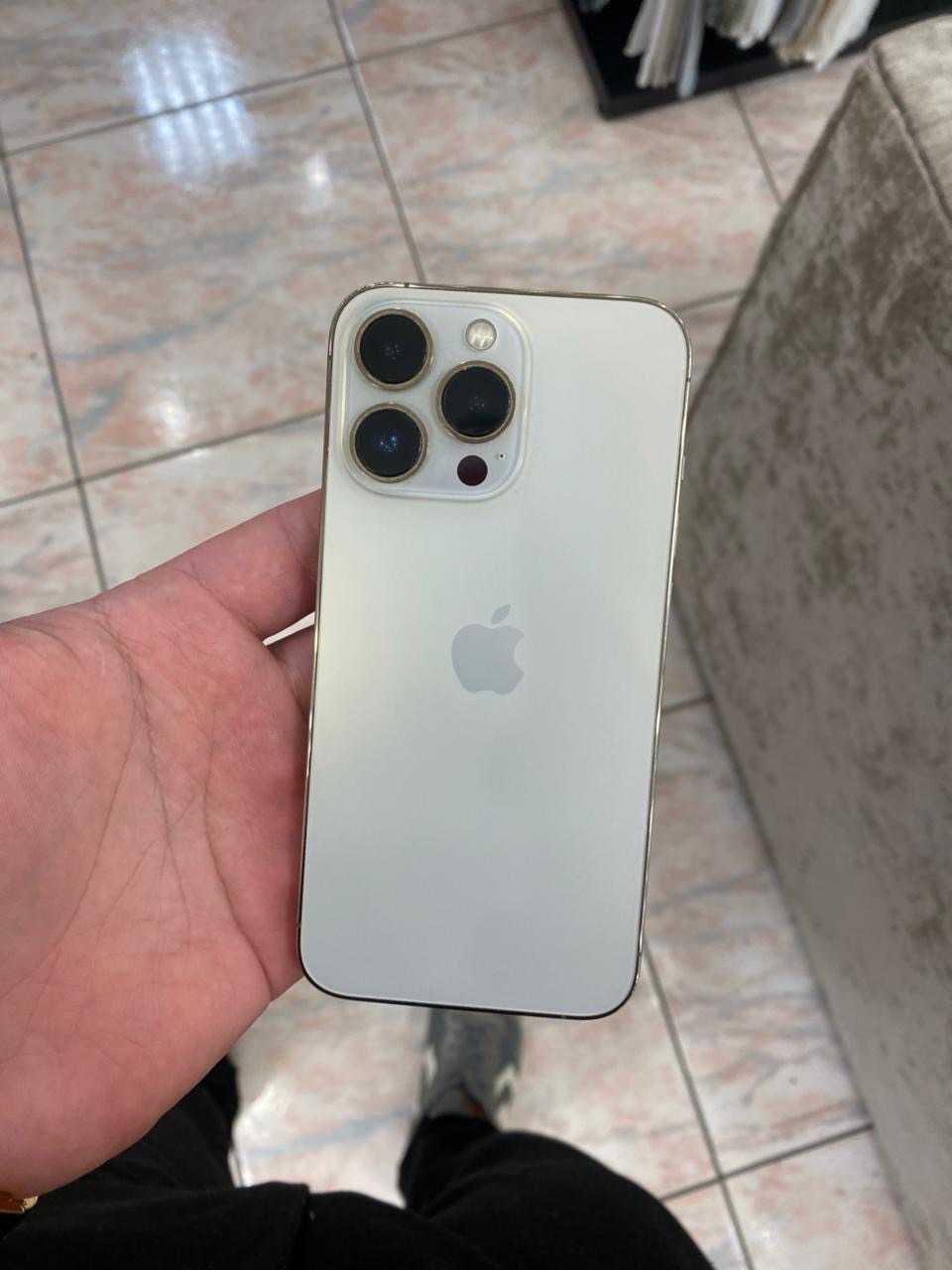 ايفون 13 برو