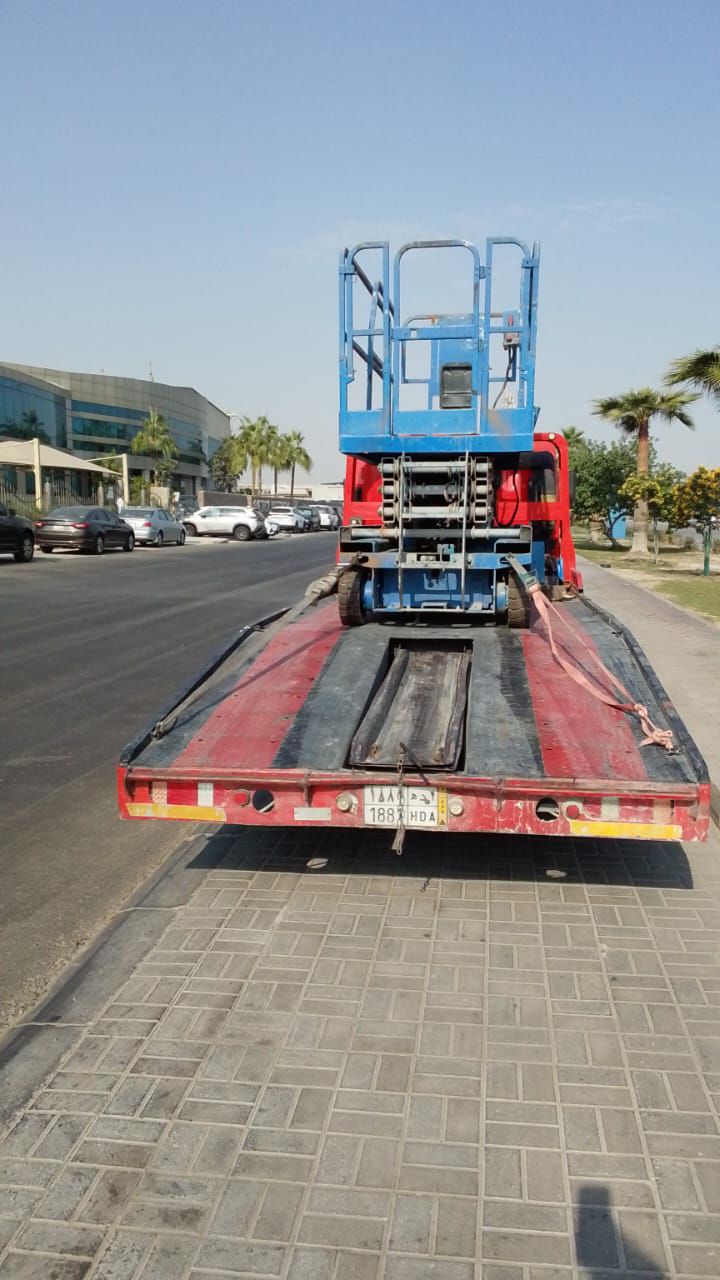 Scissorlifts Manlifts rental in Dammam,Jeddah, Riy