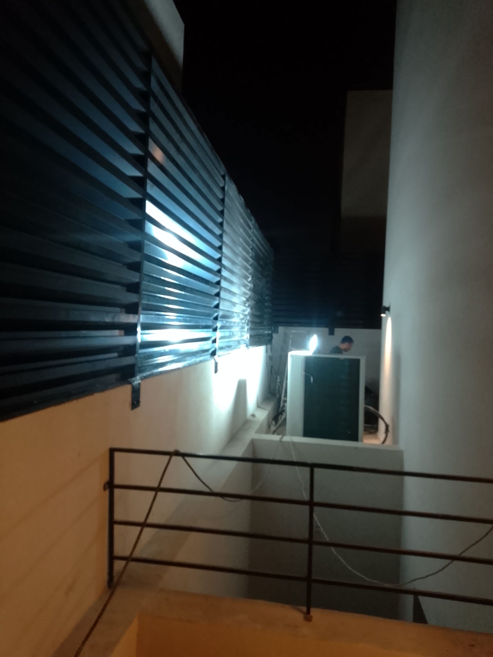 مظلات سواتر هناجر ساندويش بنل وبرجول جده ومكه