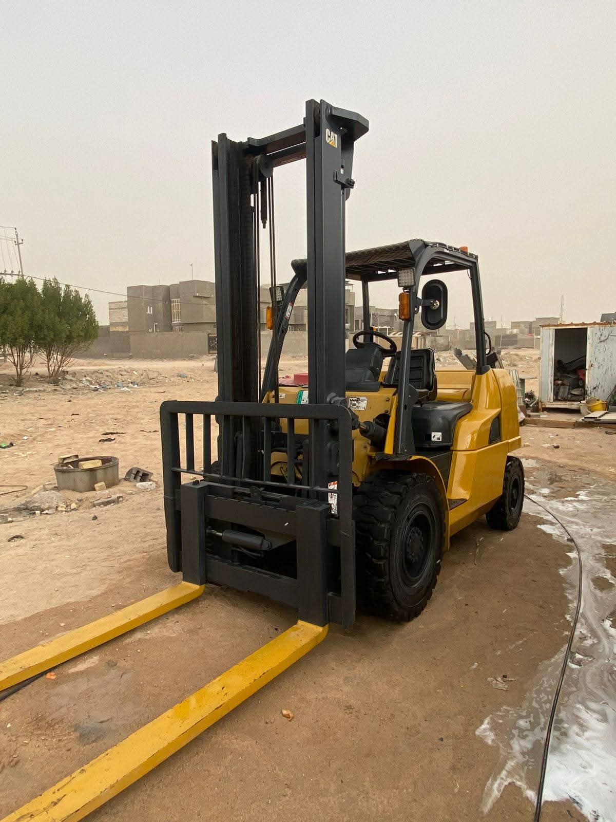 تأجير رافعات شوكية فوركلفت للإيجار في الدمام الريا