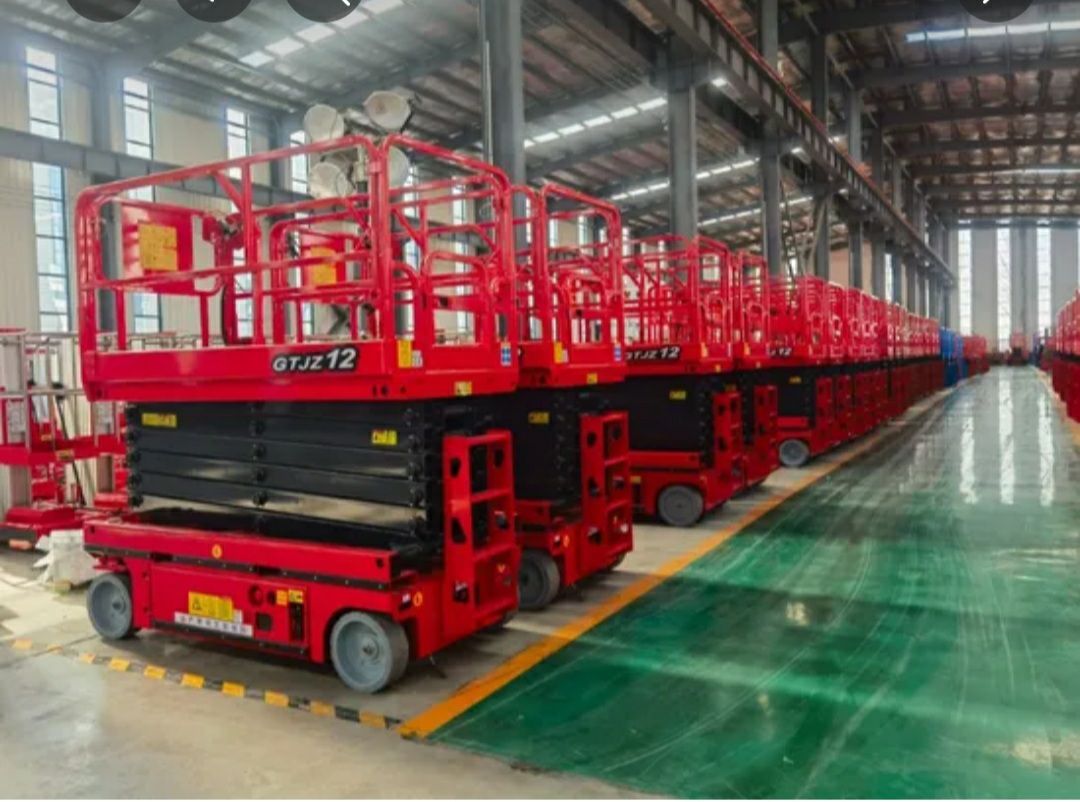 سيزرلفت للايجار (رافعات مقصيه) للايجار ديزل–كهربا