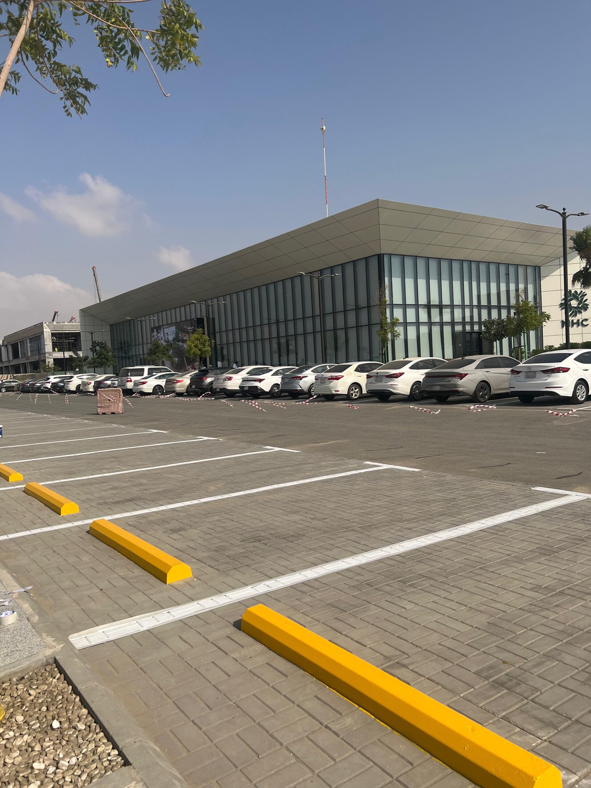 تخطيط طرق تخطيط شوارع مواقف خاصه معاقين مطبات صوتي