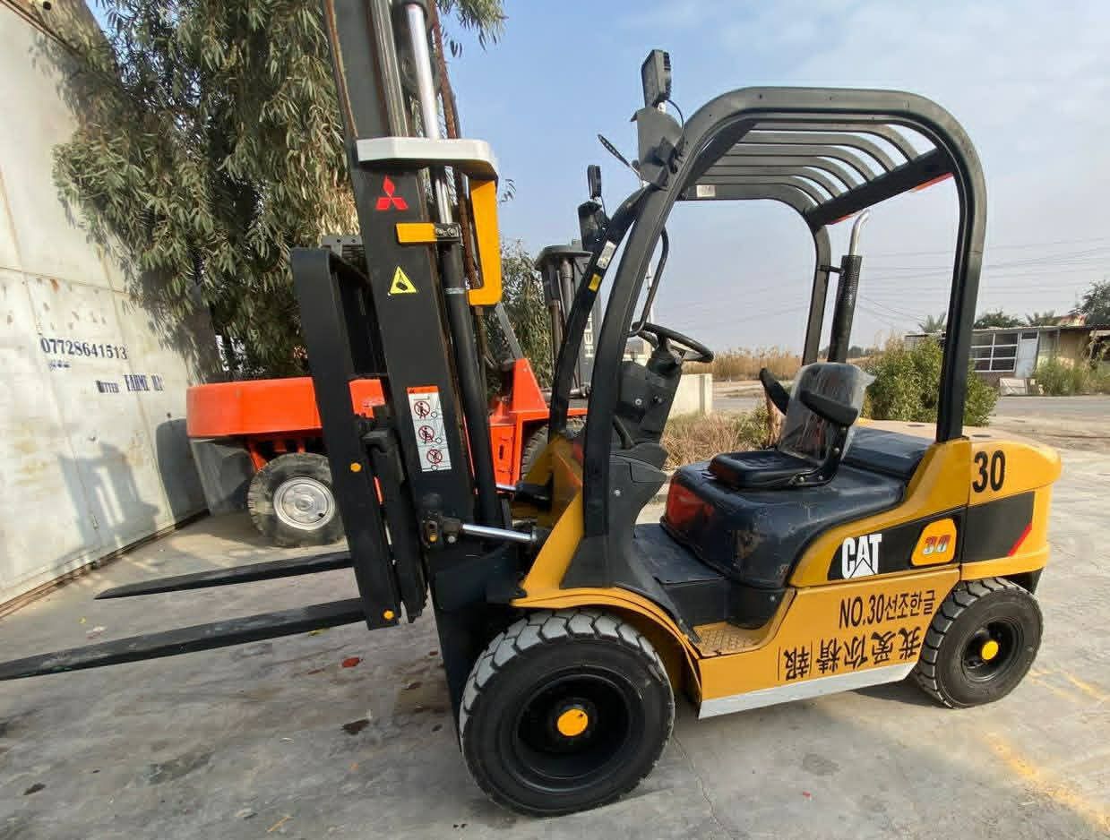 رافعة شوكية 1طن 2طن للايجار في الرياض الدمام