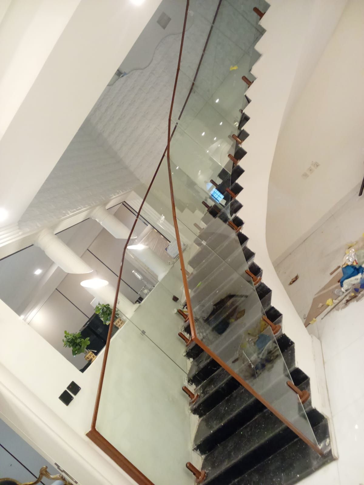 زجاج سكريت جازان 0535238262