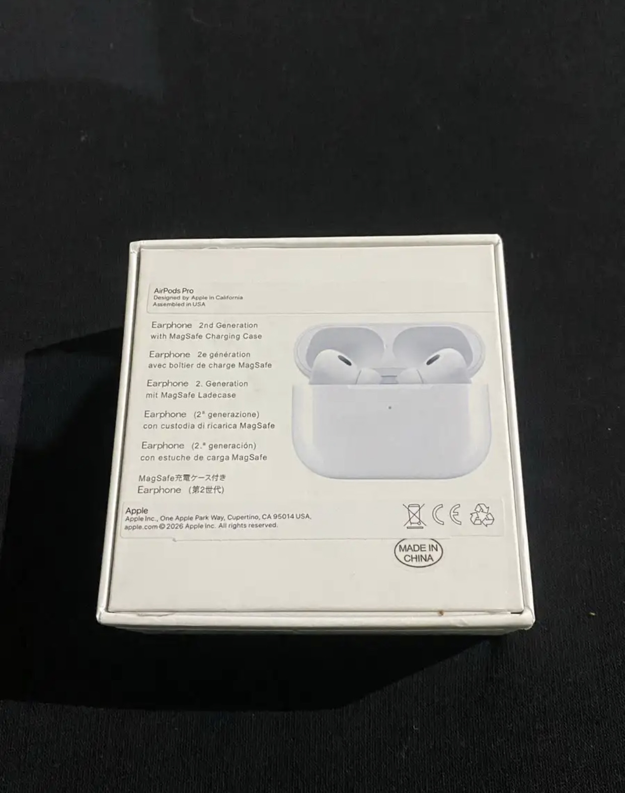 سماعه ايربودز الجيل الثاني جديده بكرتونها امريكيه