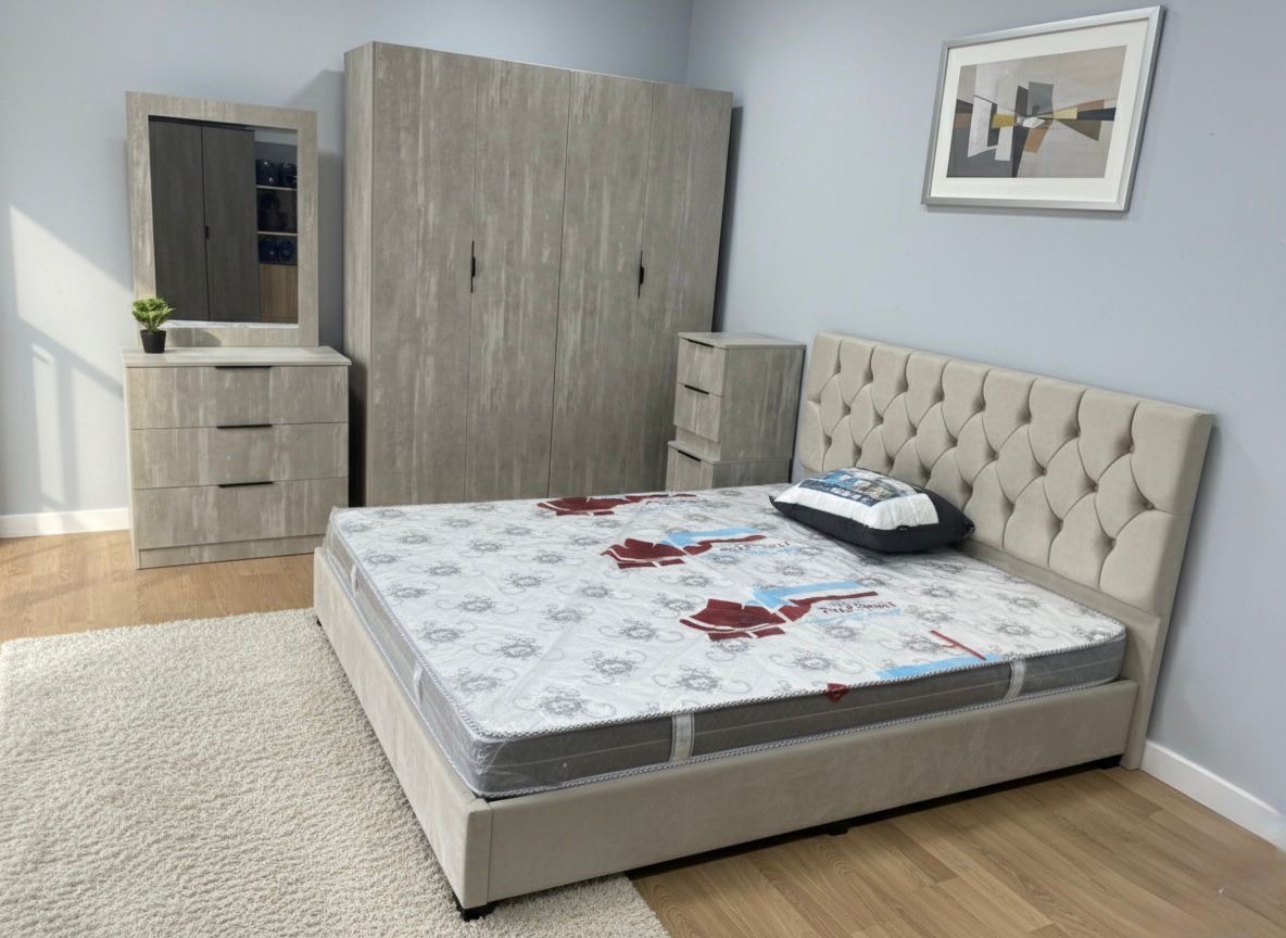 Complete bedroom set available with 4 doors wardro