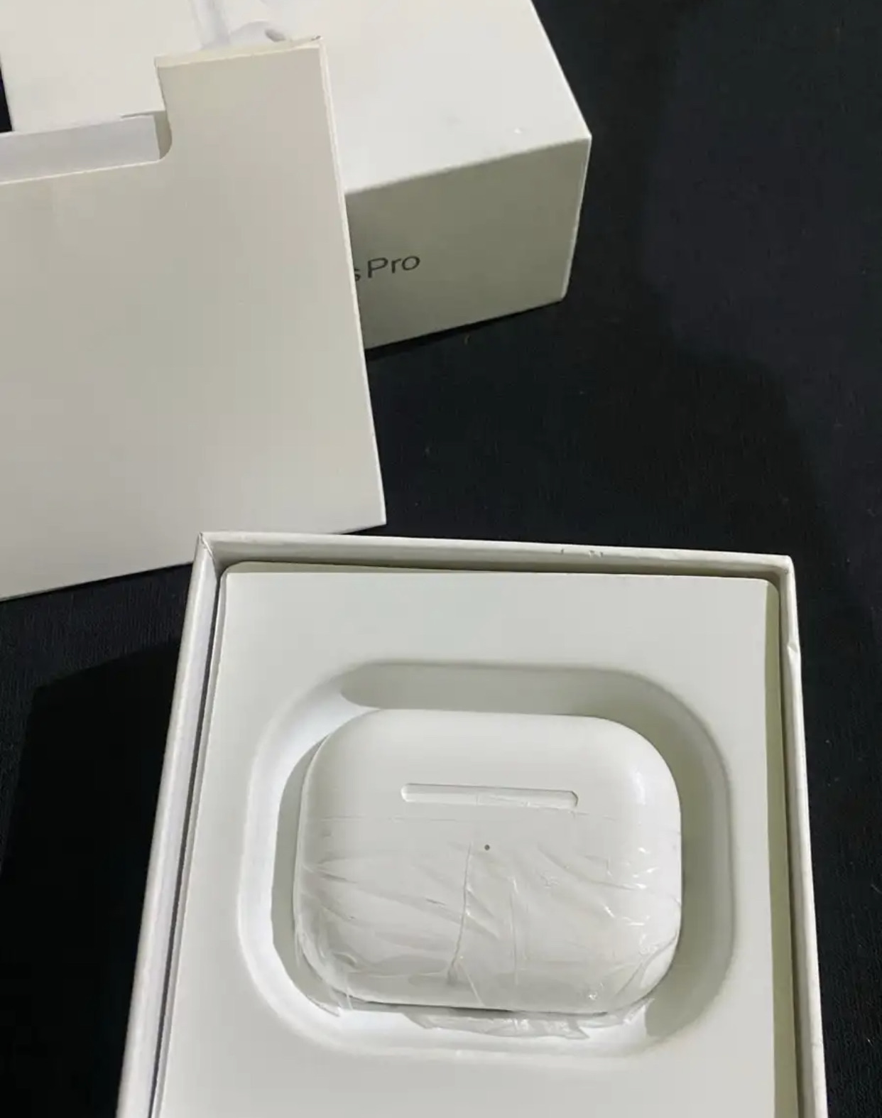 سماعه ايربودز الجيل الثاني جديده بكرتونها امريكيه