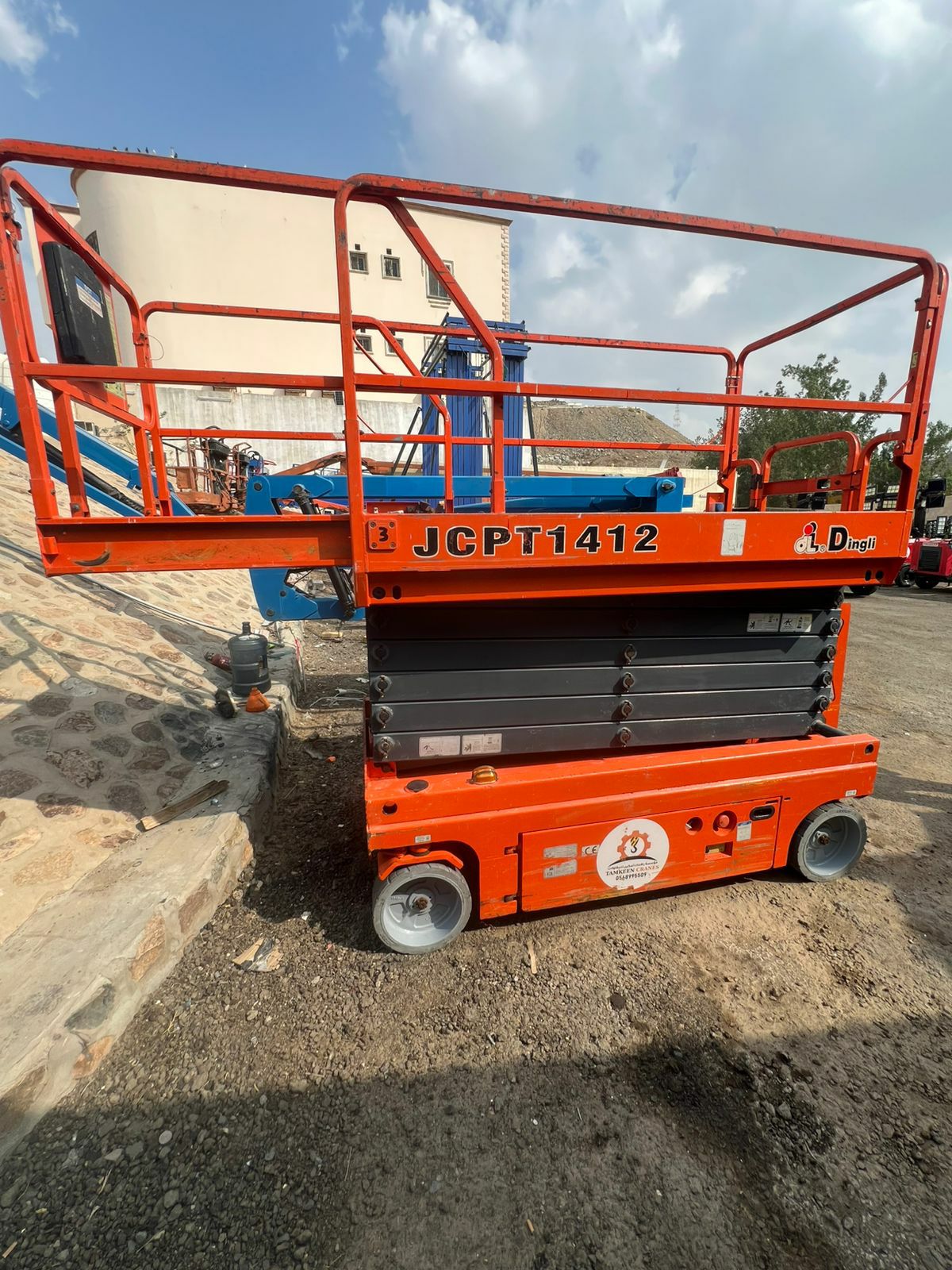 سيزر لفت 20متر للإيجار في الدمام – جدة – الرياض –