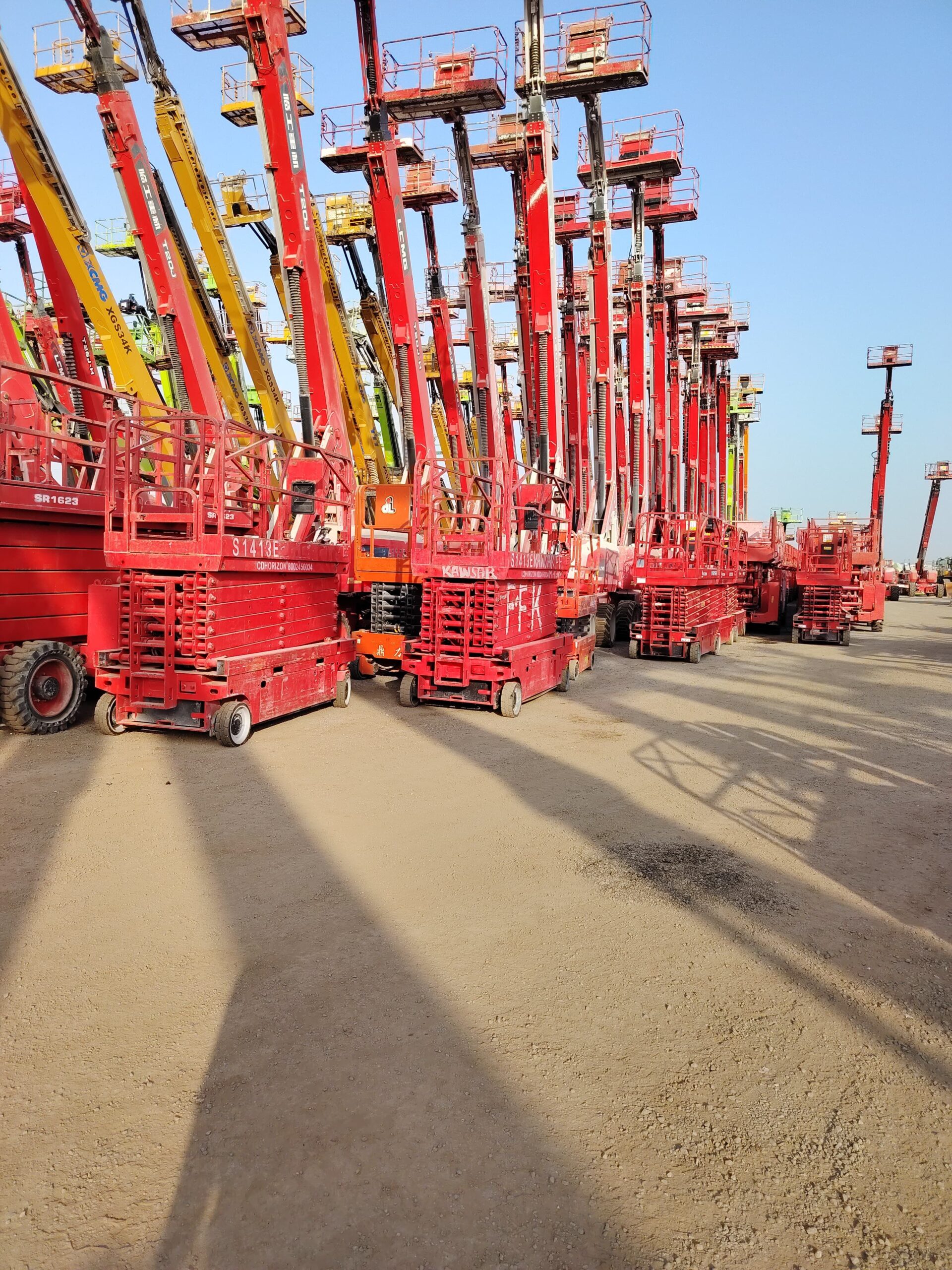 Manlifts, Scissor Lifts, forklifts, cranes, Bobcat