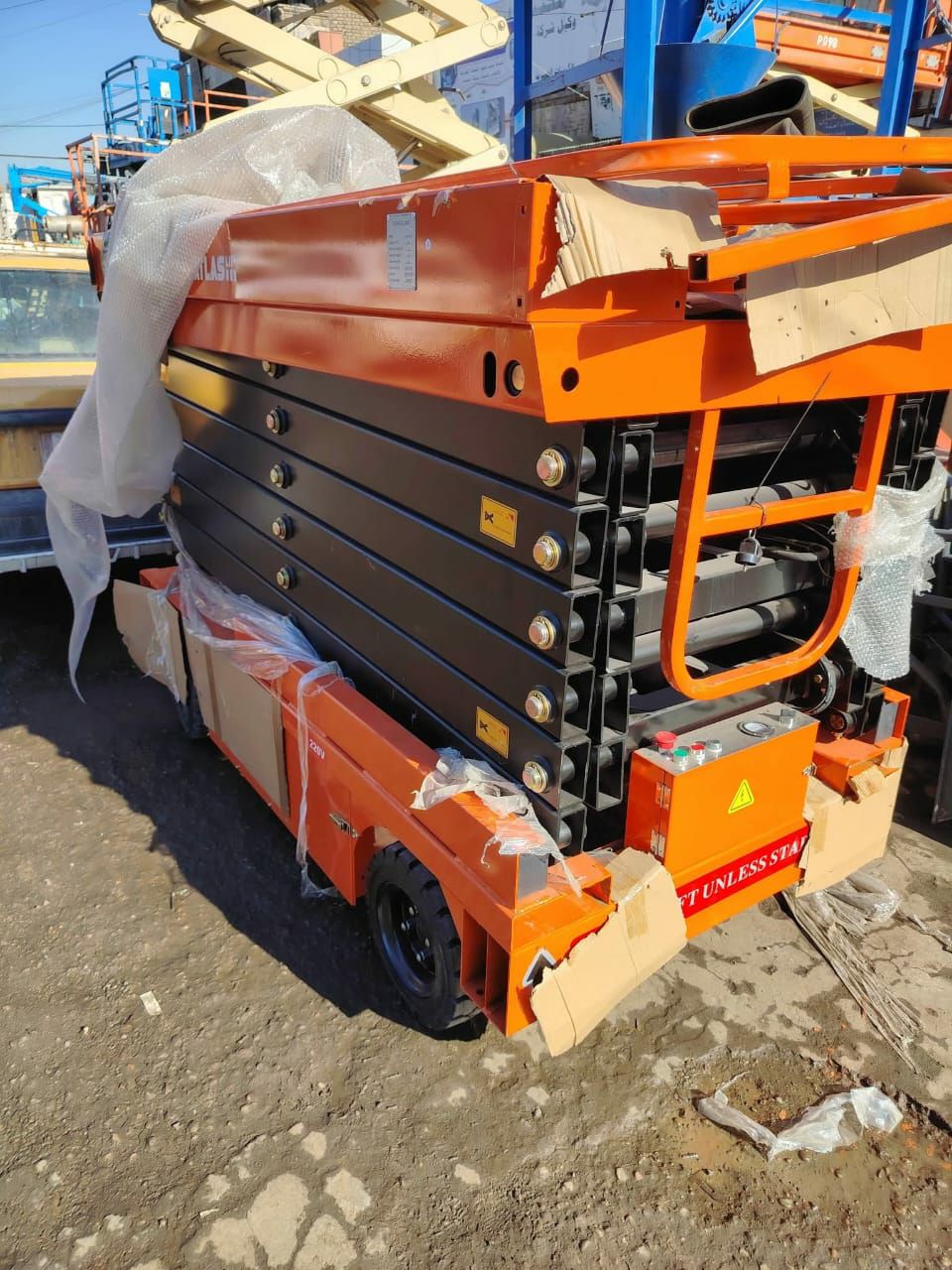 سيزر لفت للإيجار في الرياض 16متر 18متر باقل الاسعا