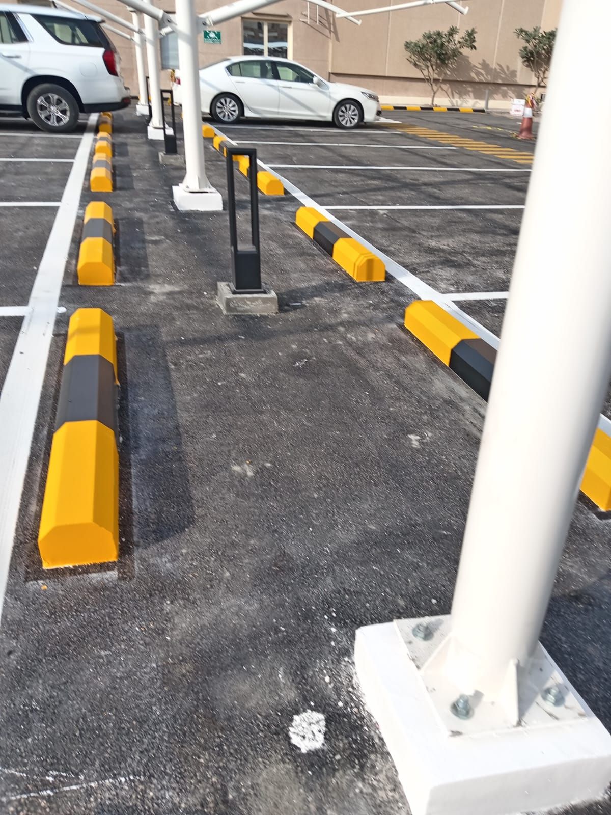 مقاول اسفلت وتخطيط شوارع وبركنج دهانات حراريه