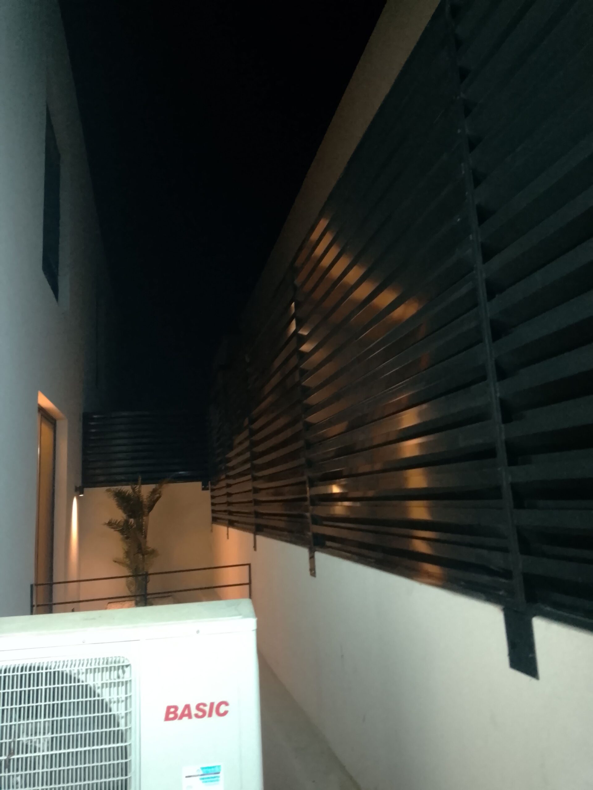 مظلات سواتر هناجر ساندويش بنل وبرجول جده ومكه