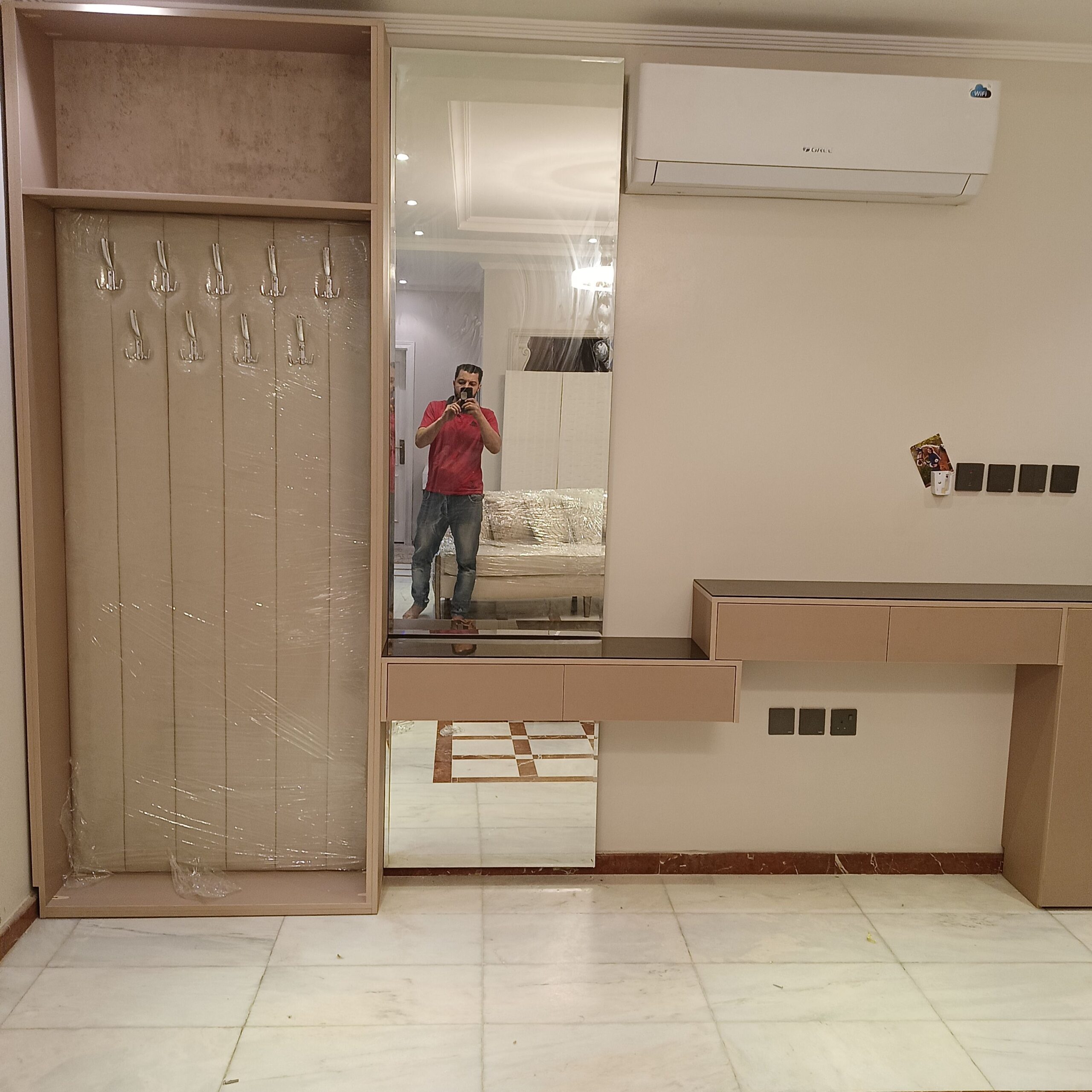 تفصيل غرف نوم وخزائن وديكورات ومجالس 0510102274