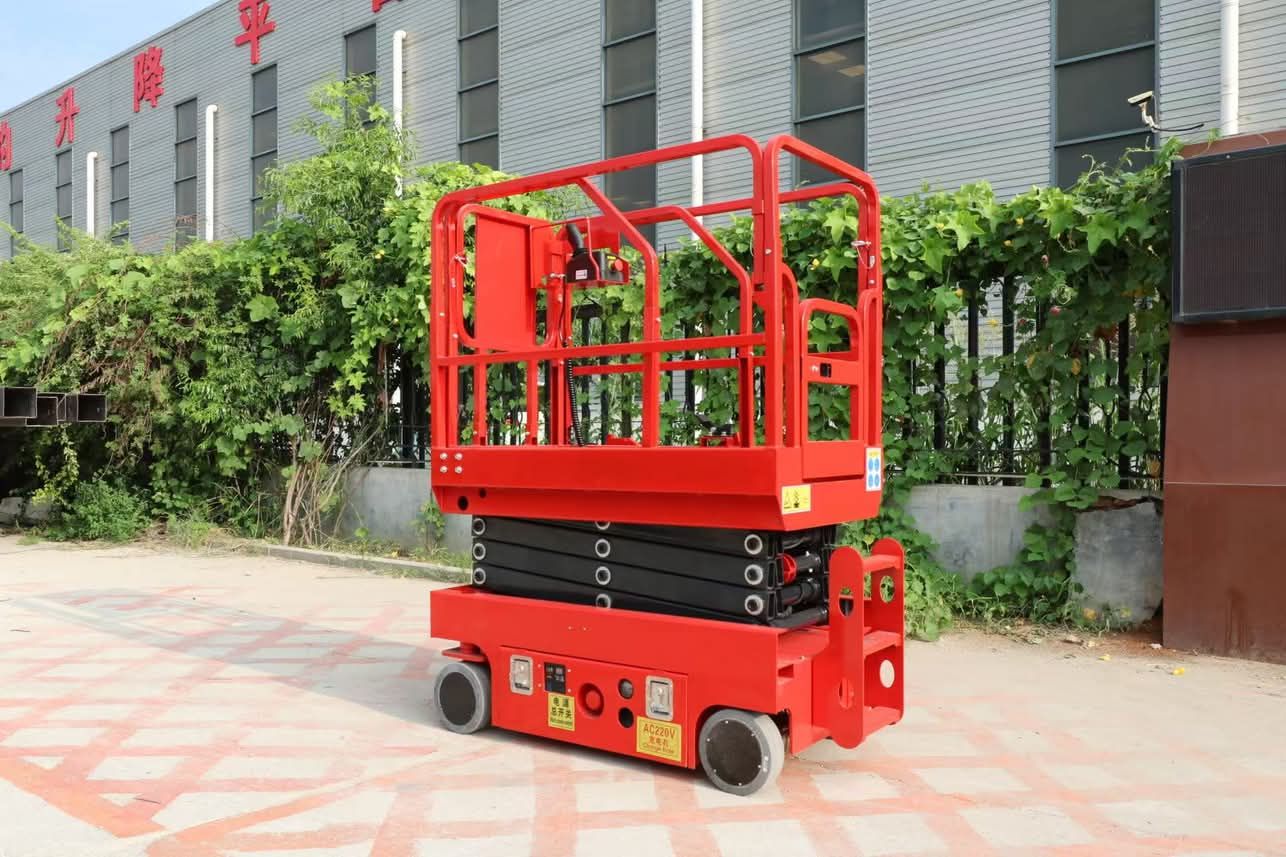 مان لفت وسيزر لفت ورافعات للايجار.. scissor lifts