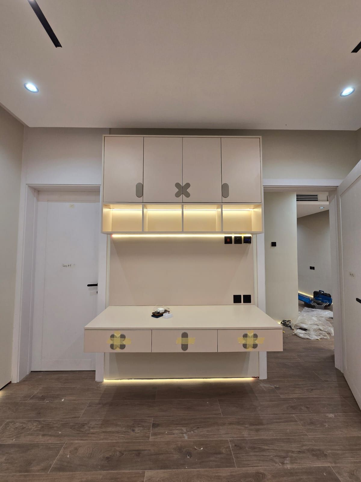 تفصيل غرف نوم وخزائن وديكورات ومجالس 0510102274