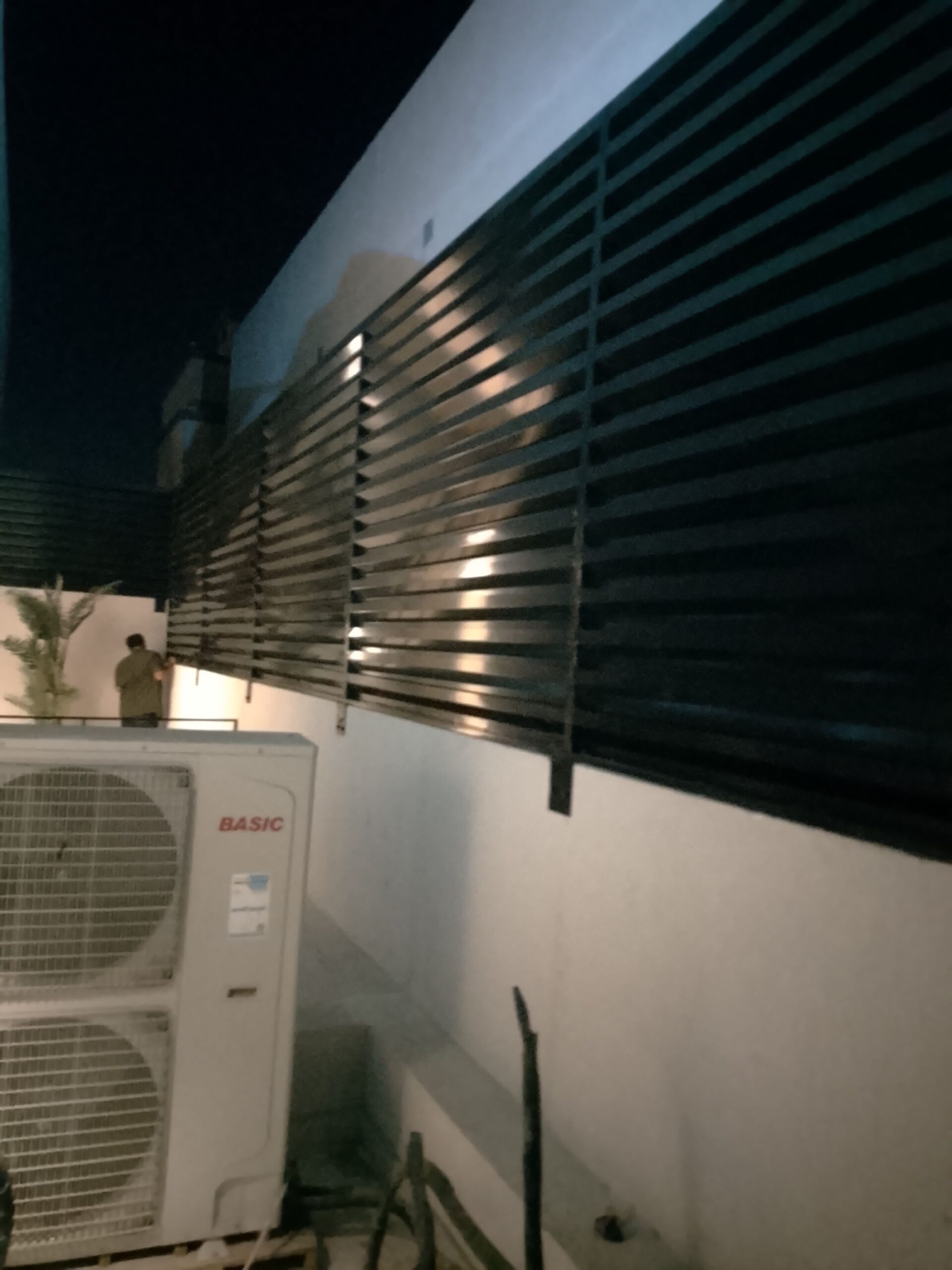 مظلات سواتر هناجر ساندويش بنل وبرجول جده ومكه