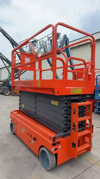 تاجير سيزرات مان لفت فوركلفت